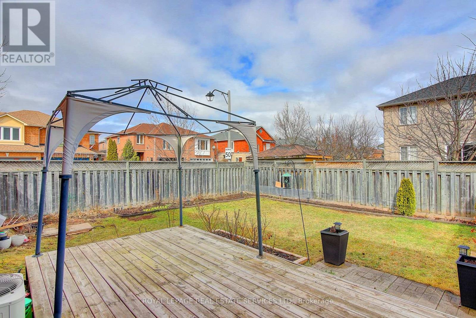 1498 Pinecliff Road, Oakville, Ontario L6M 4A8 - Photo 24 - W12879420