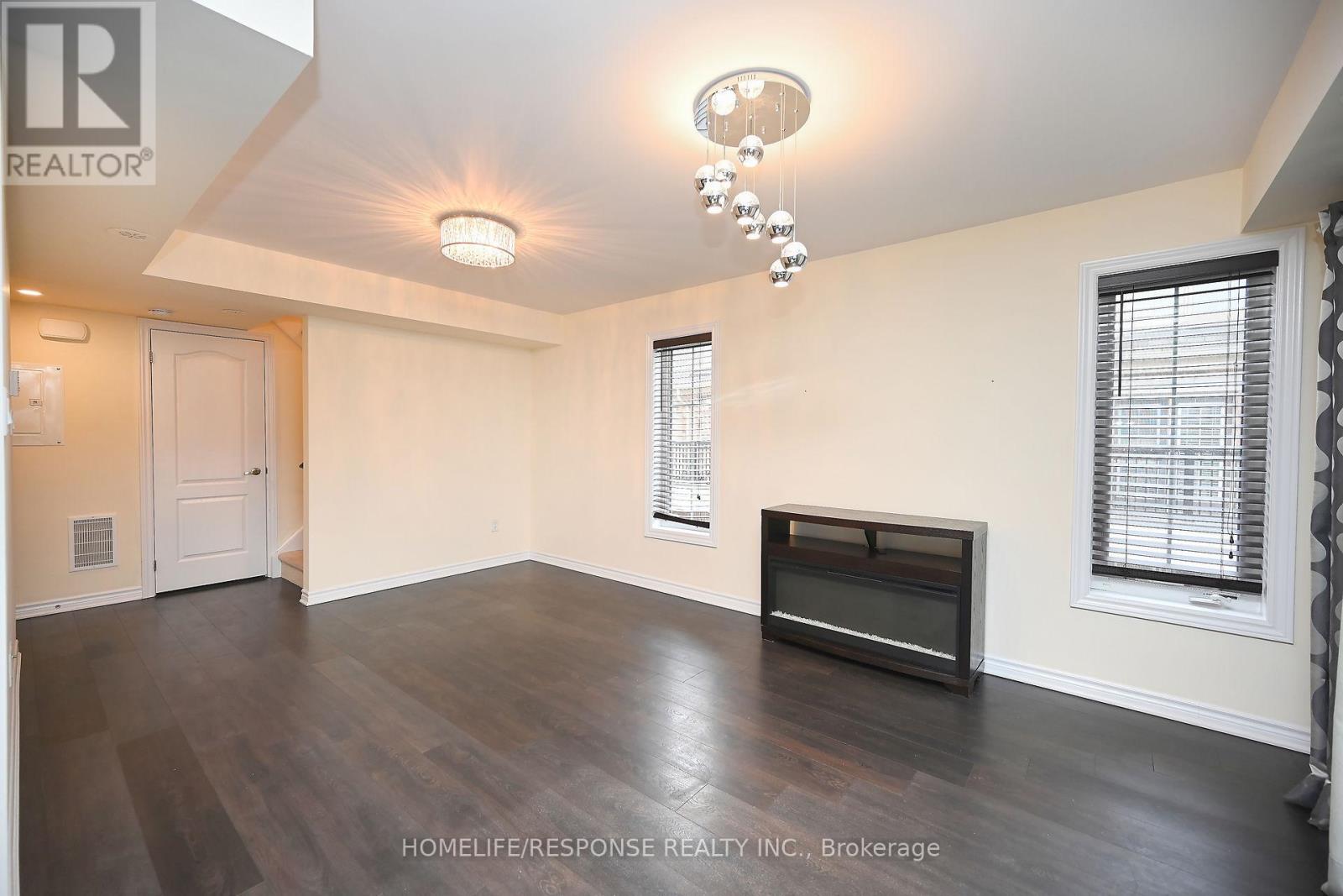 103 - 2441 Greenwich Drive, Oakville, Ontario  L6M 0S3 - Photo 5 - W13117718