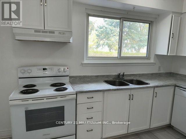 Upper - 30 Kenilworth Road, Brampton, Ontario  L6V 2B1 - Photo 3 - W13117784