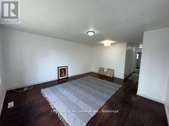Upper - 30 Kenilworth Road, Brampton, Ontario  L6V 2B1 - Photo 8 - W13117784