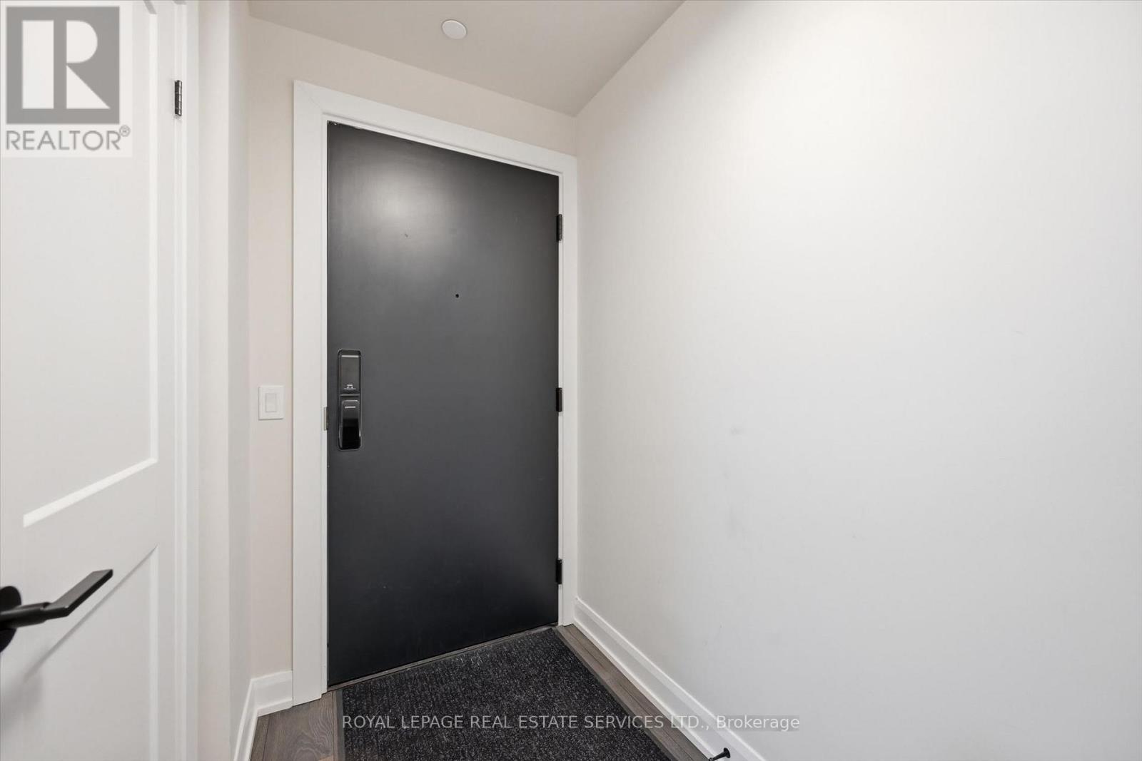 314 - 3220 William Coltson Avenue, Oakville, Ontario  L6H 7X9 - Photo 5 - W13117838