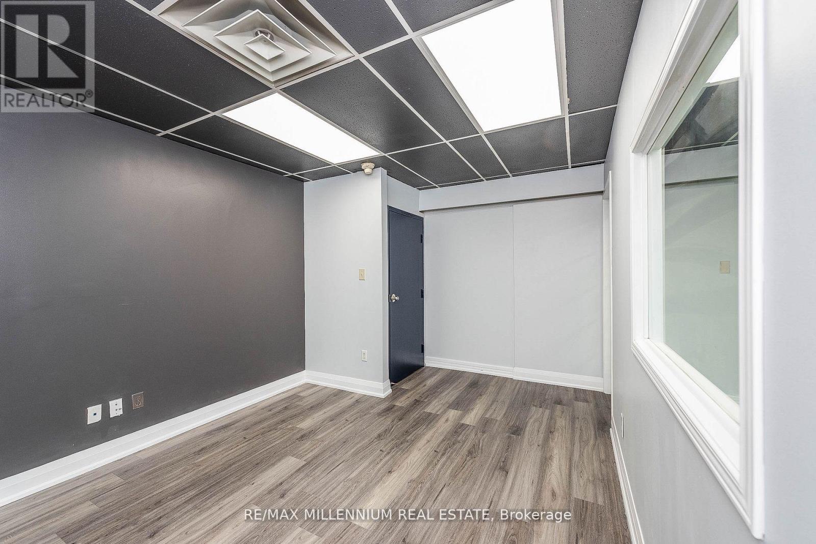 226/229 - 1300 Steeles Avenue E, Brampton, Ontario  L6T 1A2 - Photo 10 - W13117884