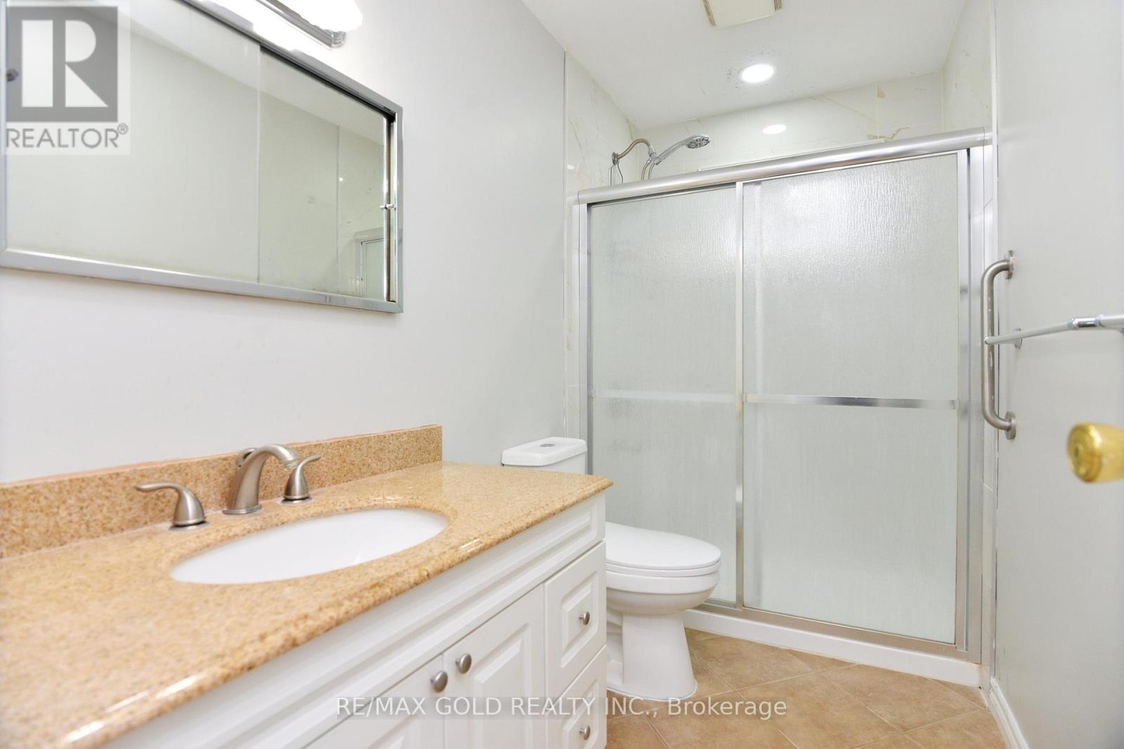 70 Greystone Crescent, Halton Hills, Ontario  L7G 1G9 - Photo 21 - W13117888