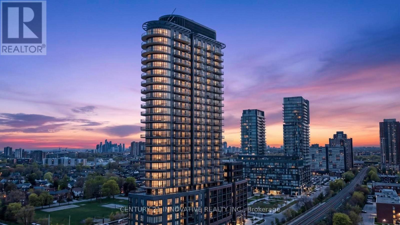 1904 - 1185 Dupont Street, Toronto, Ontario  M6H 1A5 - Photo 1 - W13117892
