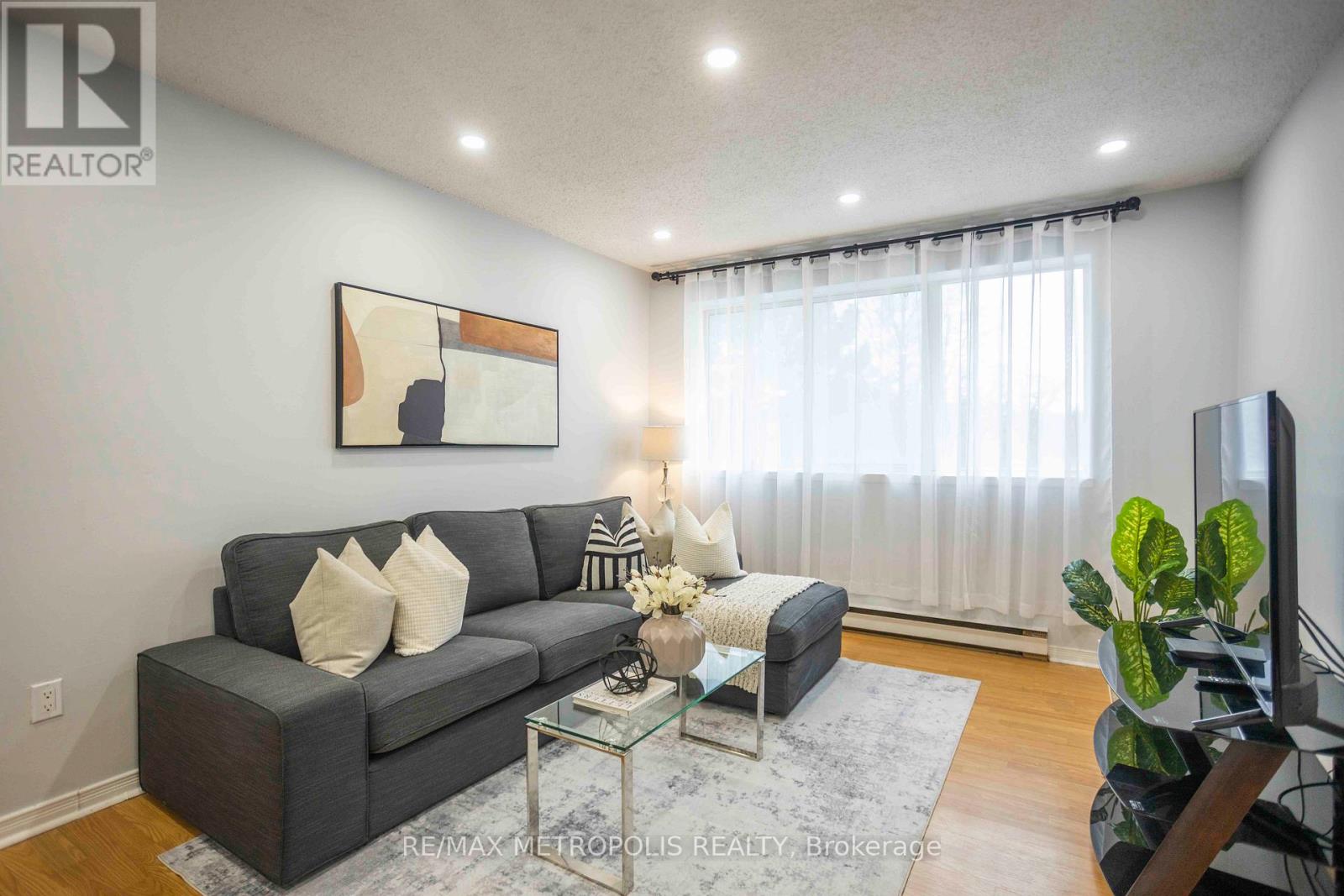 189 - 2170 Bromsgrove Road, Mississauga, Ontario  L5J 4J2 - Photo 3 - W13117910