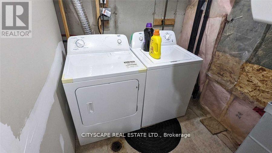 Bsmt - 697 Ferguson Drive, Milton, Ontario  L9T 7C7 - Photo 8 - W13117976