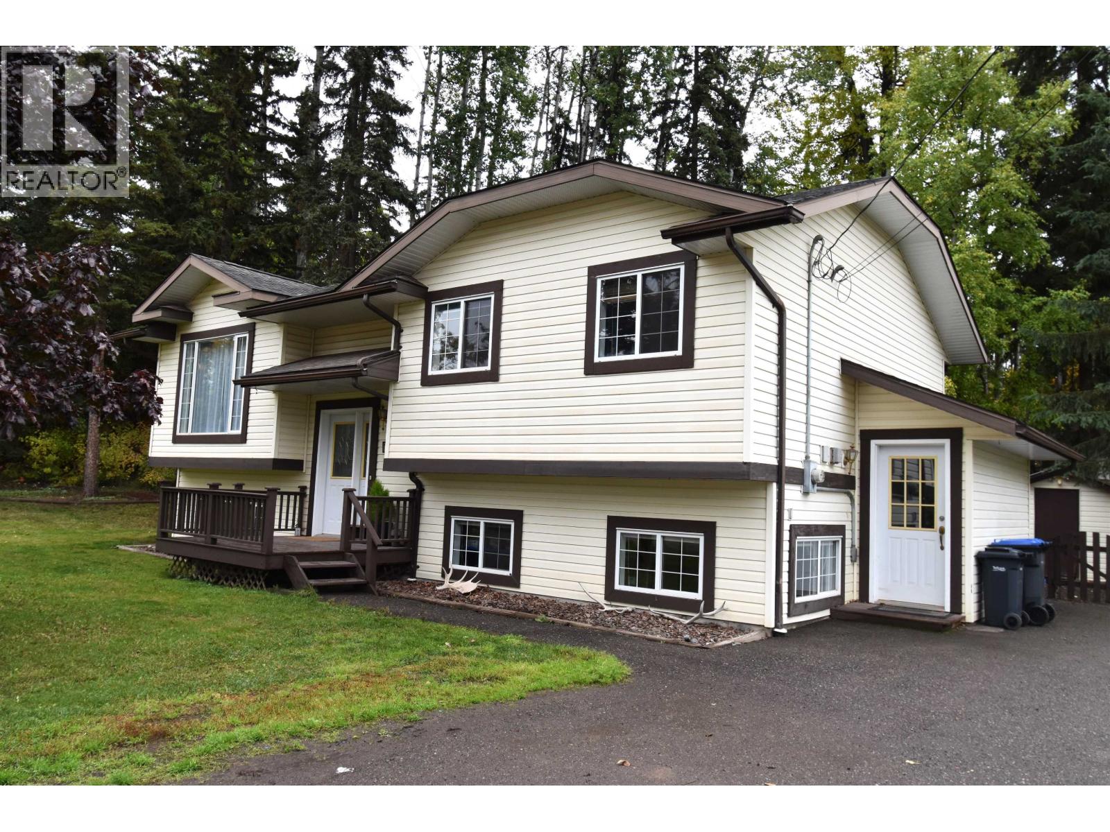 1455 Willow Street, Telkwa, British Columbia  V0J 2X0 - Photo 1 - R3122699