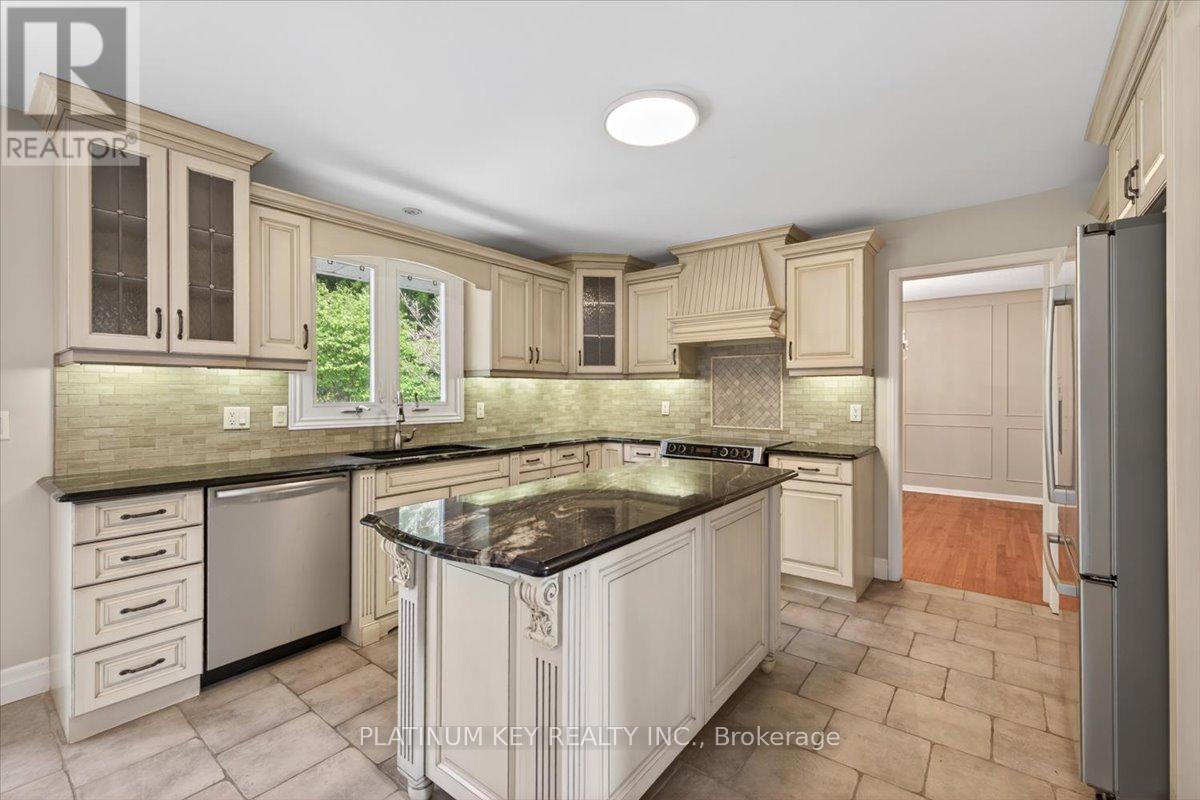 21610 Adelaide Road, Strathroy-Caradoc, Ontario  N0L 1W0 - Photo 10 - X13116256