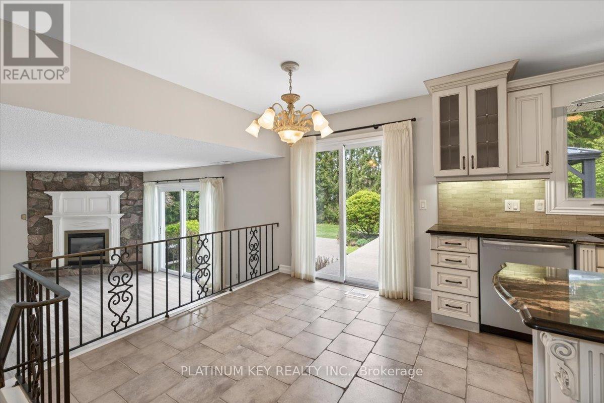 21610 Adelaide Road, Strathroy-Caradoc, Ontario  N0L 1W0 - Photo 11 - X13116256