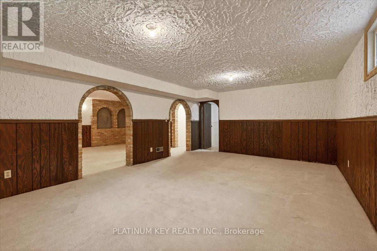 21610 Adelaide Road, Strathroy-Caradoc, Ontario  N0L 1W0 - Photo 28 - X13116256