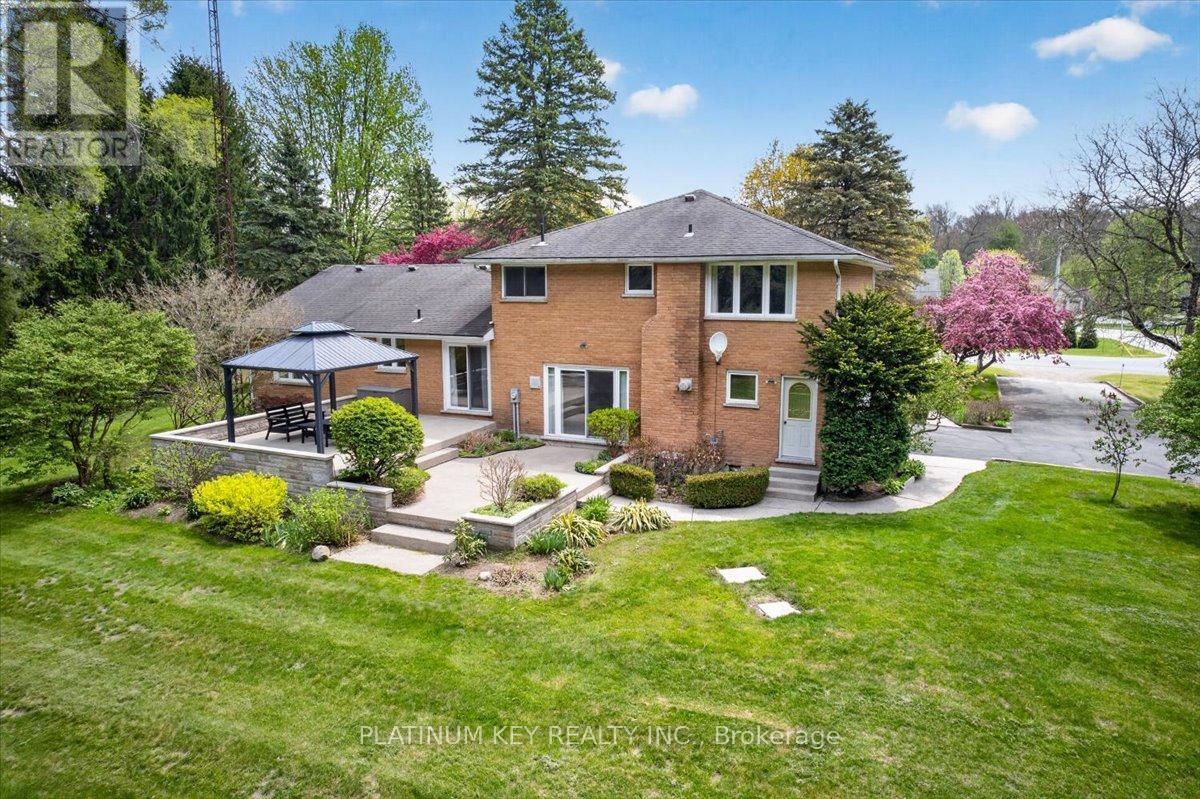 21610 Adelaide Road, Strathroy-Caradoc, Ontario  N0L 1W0 - Photo 32 - X13116256