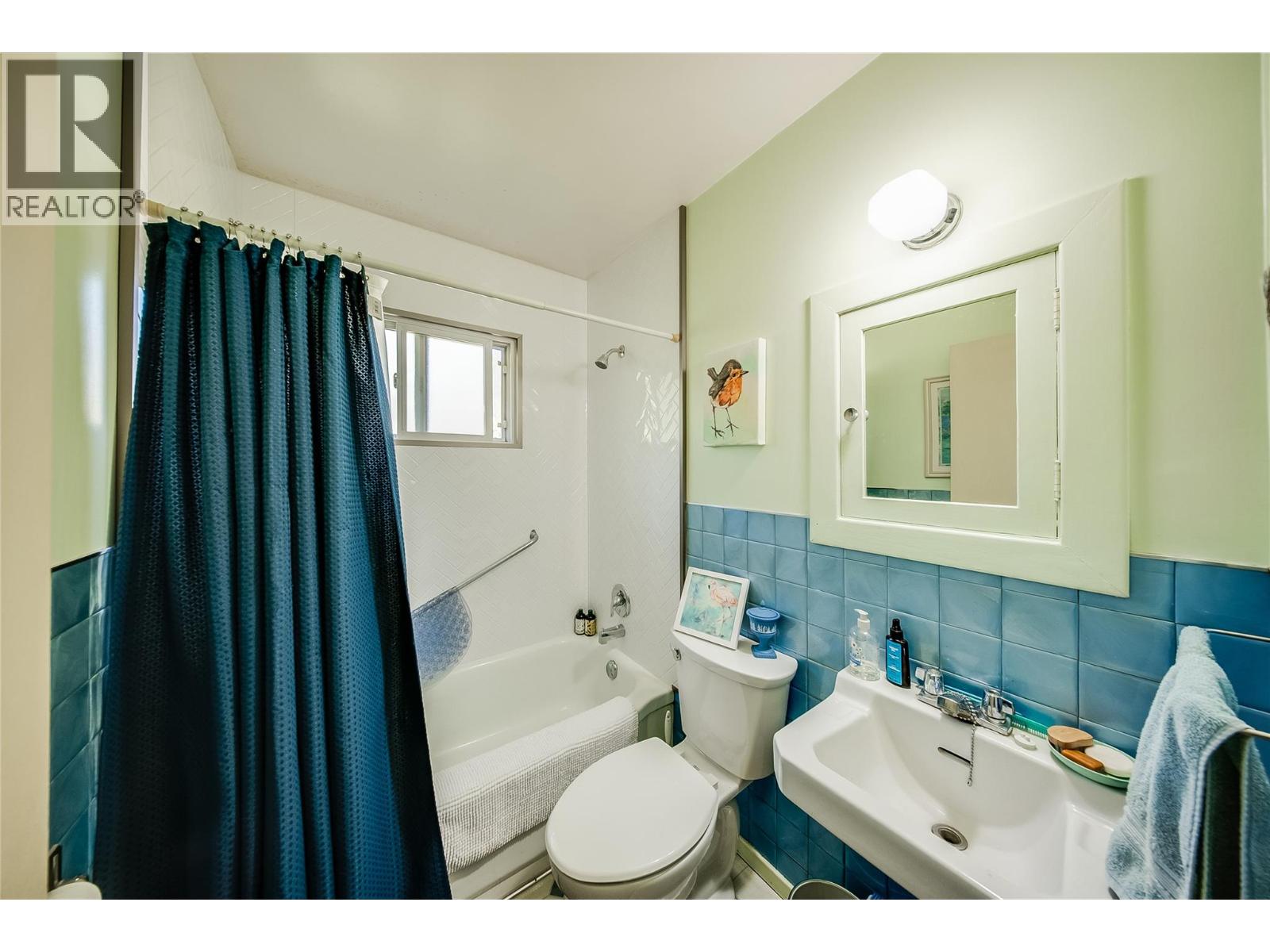321 12th Avenue, Genelle, British Columbia  V0G 1G0 - Photo 18 - 10386274