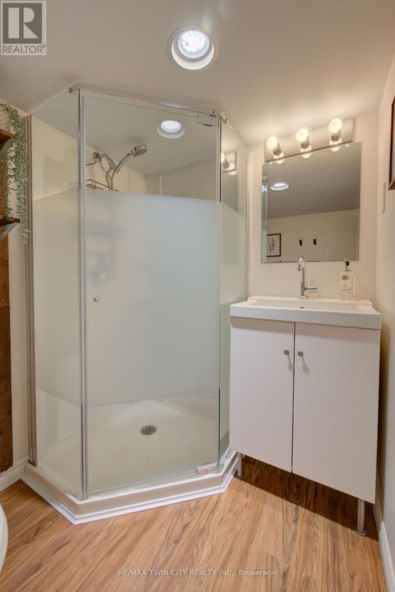 39 Portland Street, Cambridge, Ontario  N1R 4C8 - Photo 25 - X13117692