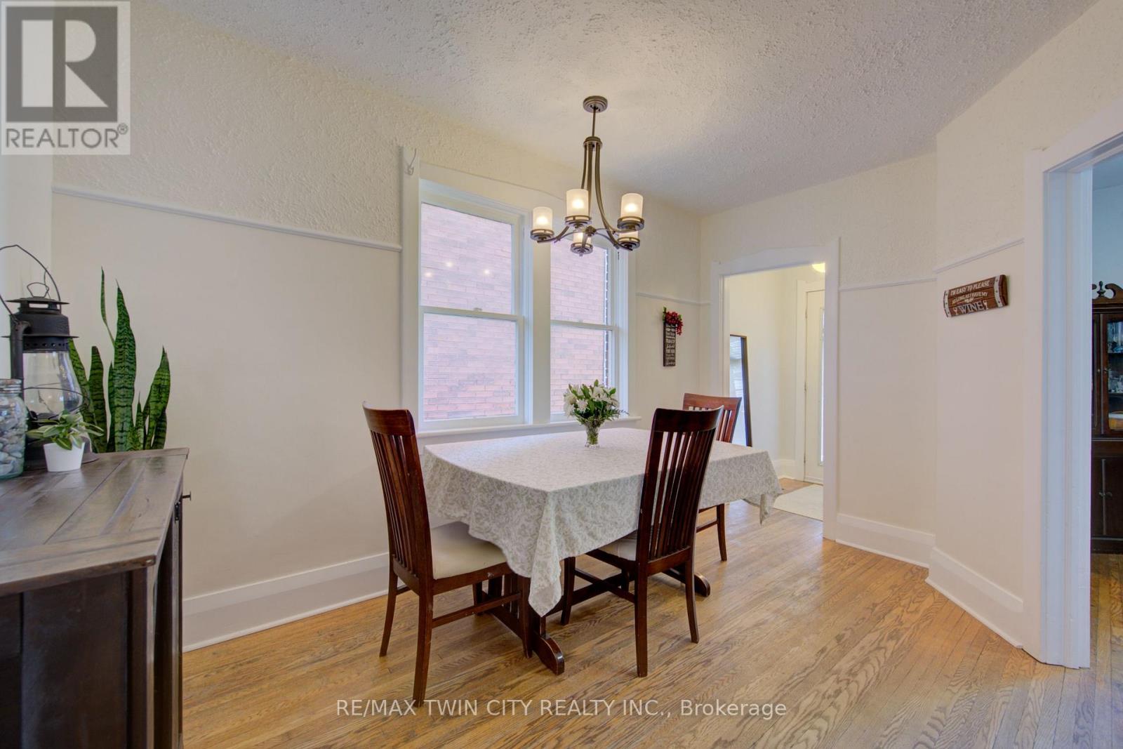 39 Portland Street, Cambridge, Ontario  N1R 4C8 - Photo 6 - X13117692