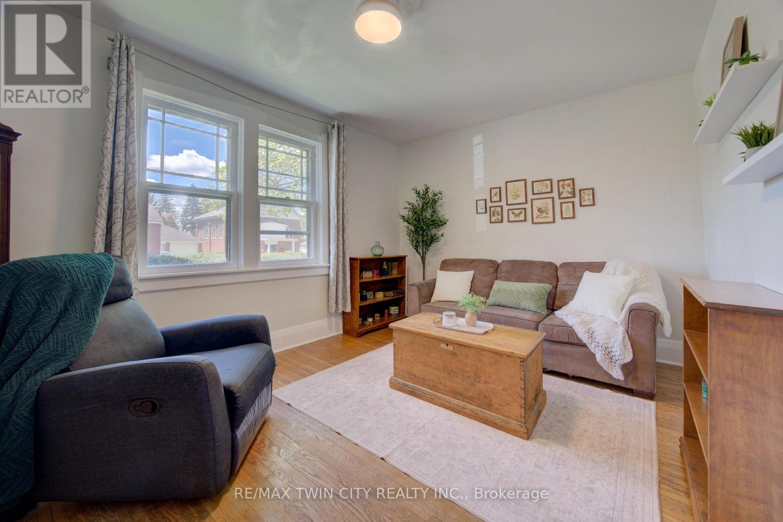 39 Portland Street, Cambridge, Ontario  N1R 4C8 - Photo 7 - X13117692