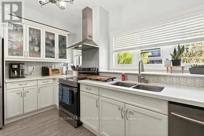 39 Durksen Drive, St. Catharines, Ontario  L2R 0A7 - Photo 22 - X13117732
