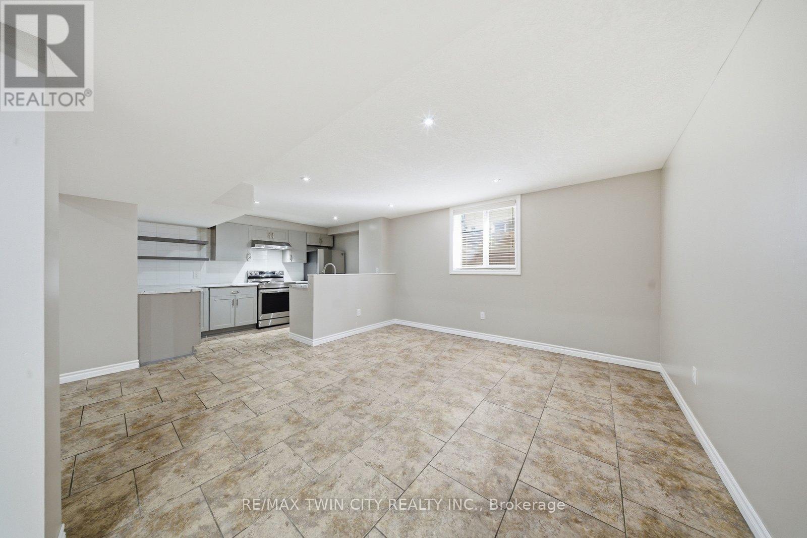 20 Webb Avenue N, Brantford, Ontario  N3T 6S5 - Photo 37 - X13117776
