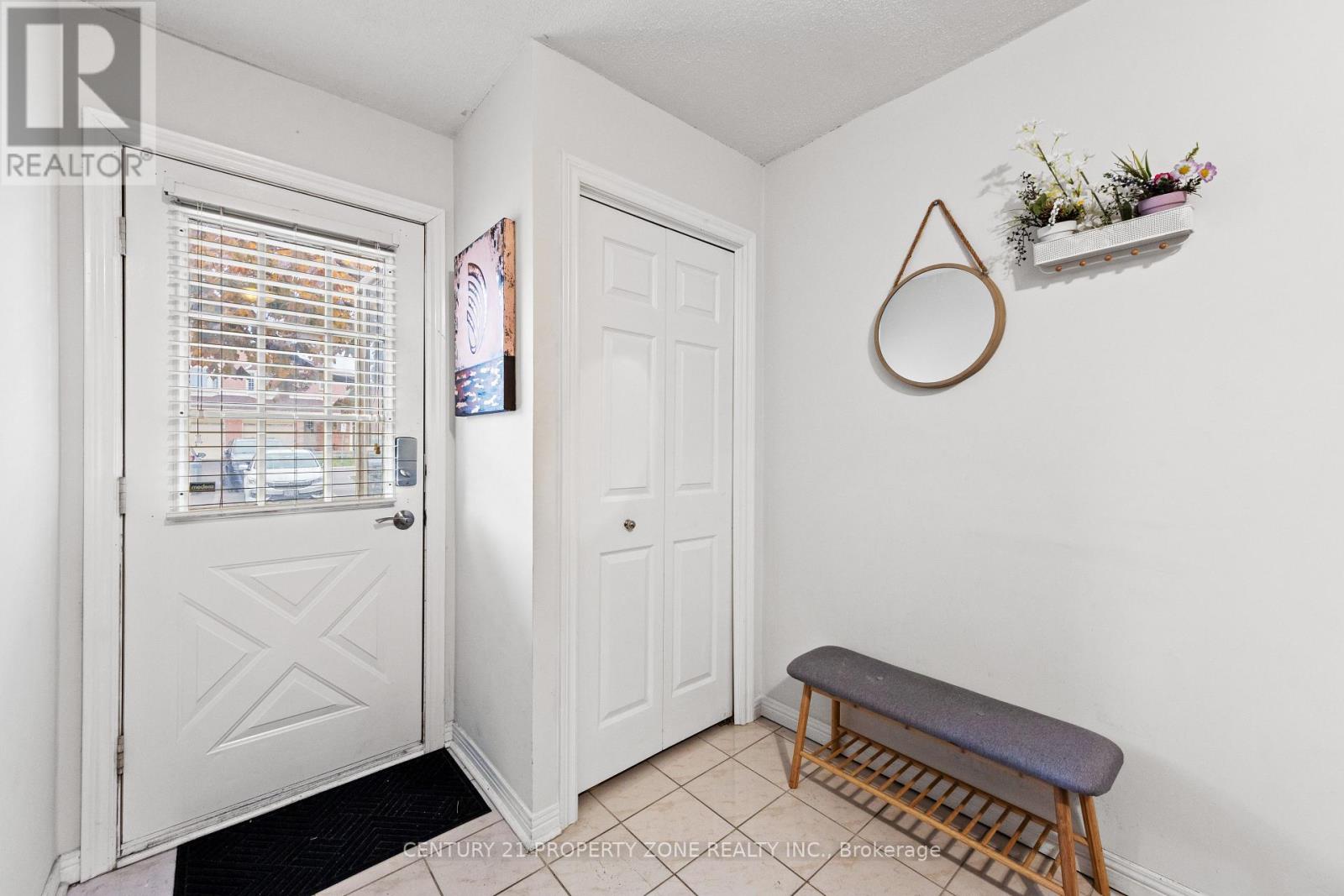 2 - 280 Limeridge Road E, Hamilton, Ontario  L9A 2S7 - Photo 3 - X13117806