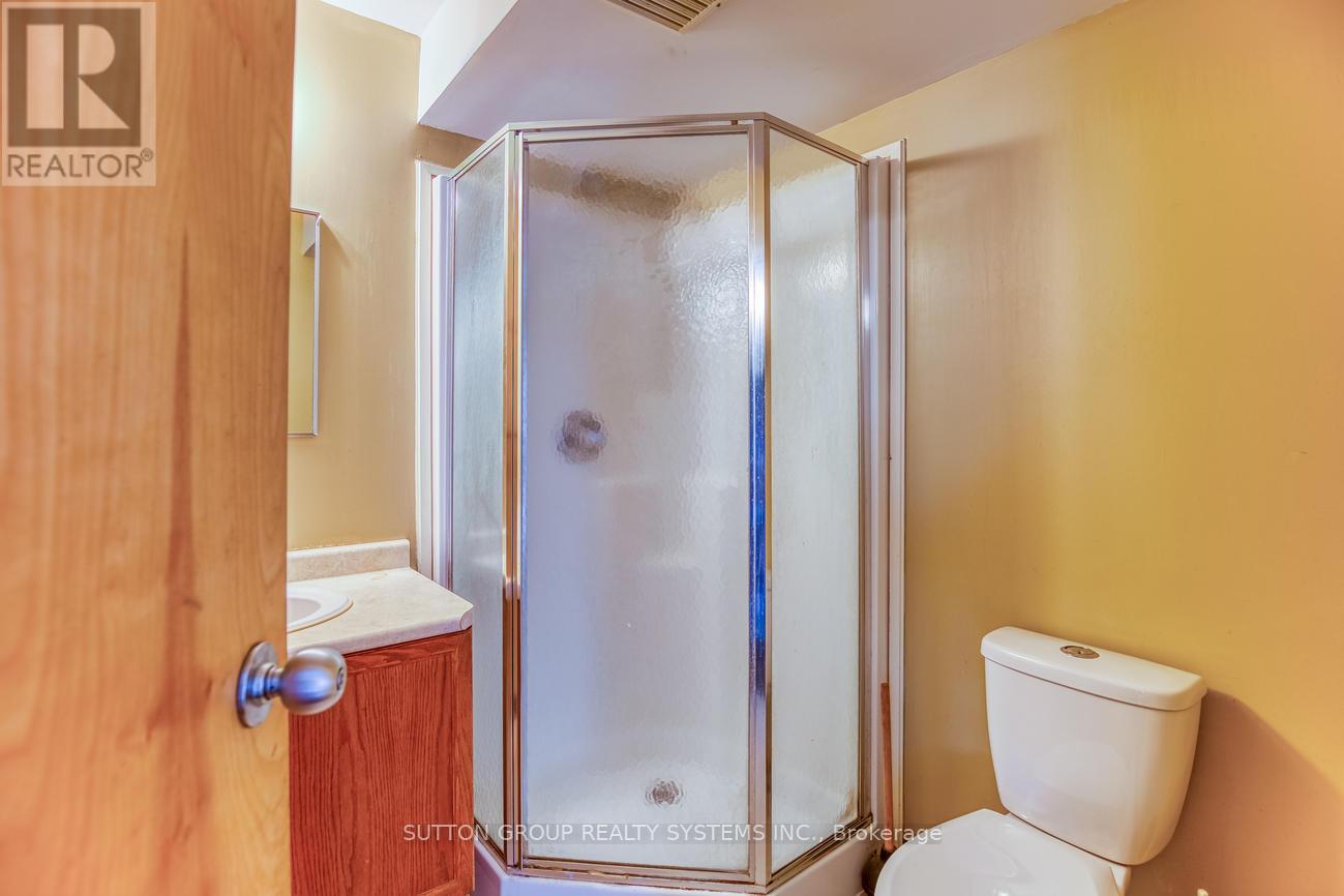 360 Erb Street W, Waterloo, Ontario  N2L 1W6 - Photo 10 - X13117882