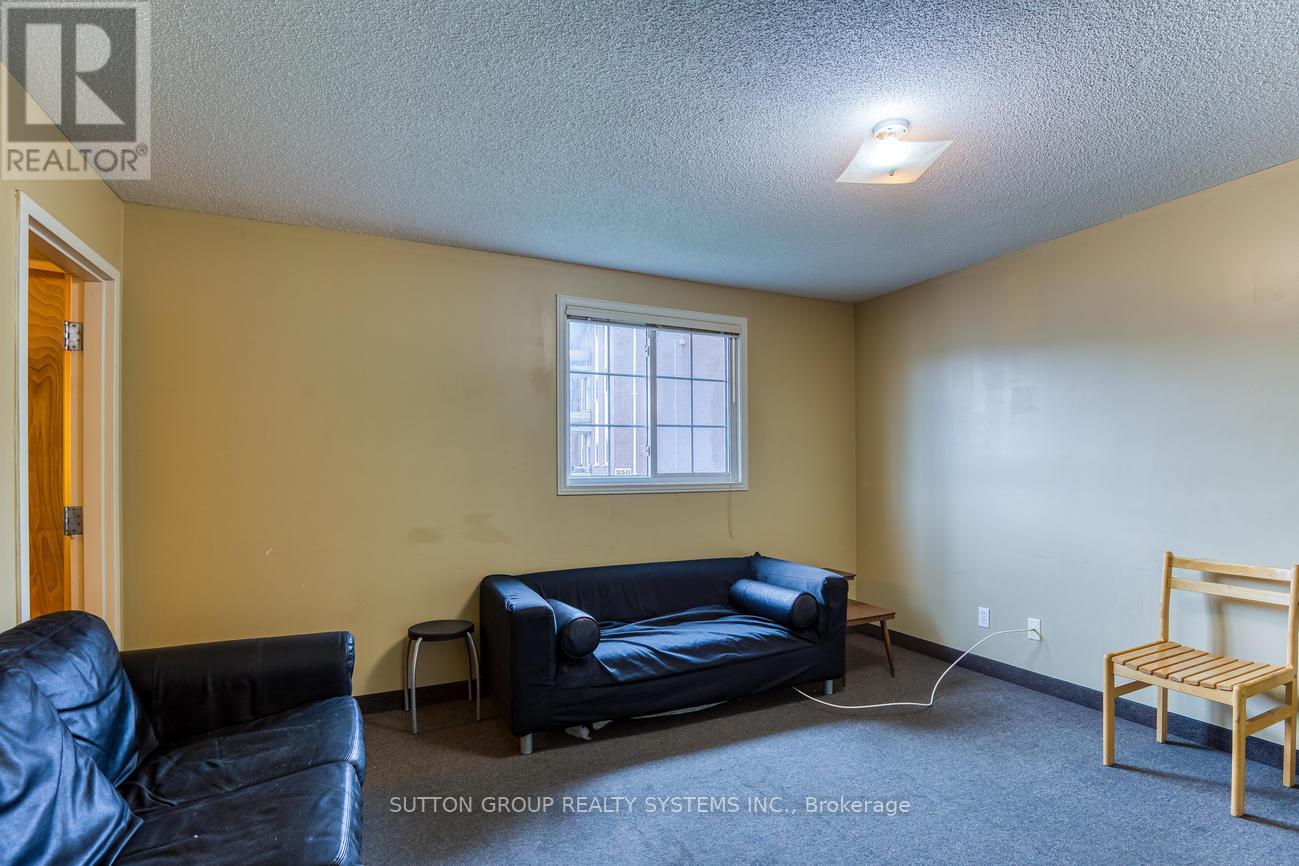 360 Erb Street W, Waterloo, Ontario  N2L 1W6 - Photo 7 - X13117882
