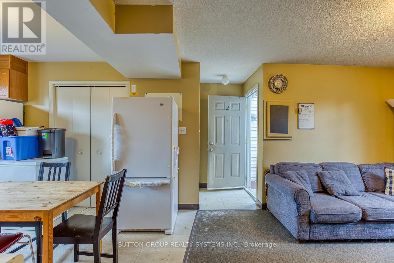 360 Erb Street W, Waterloo, Ontario  N2L 1W6 - Photo 8 - X13117882