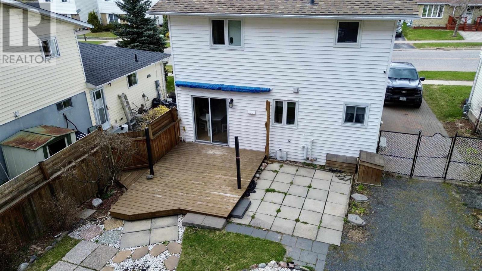 44 Hergott Ave, Elliot Lake, Ontario  P5A 3A8 - Photo 7 - SM260983