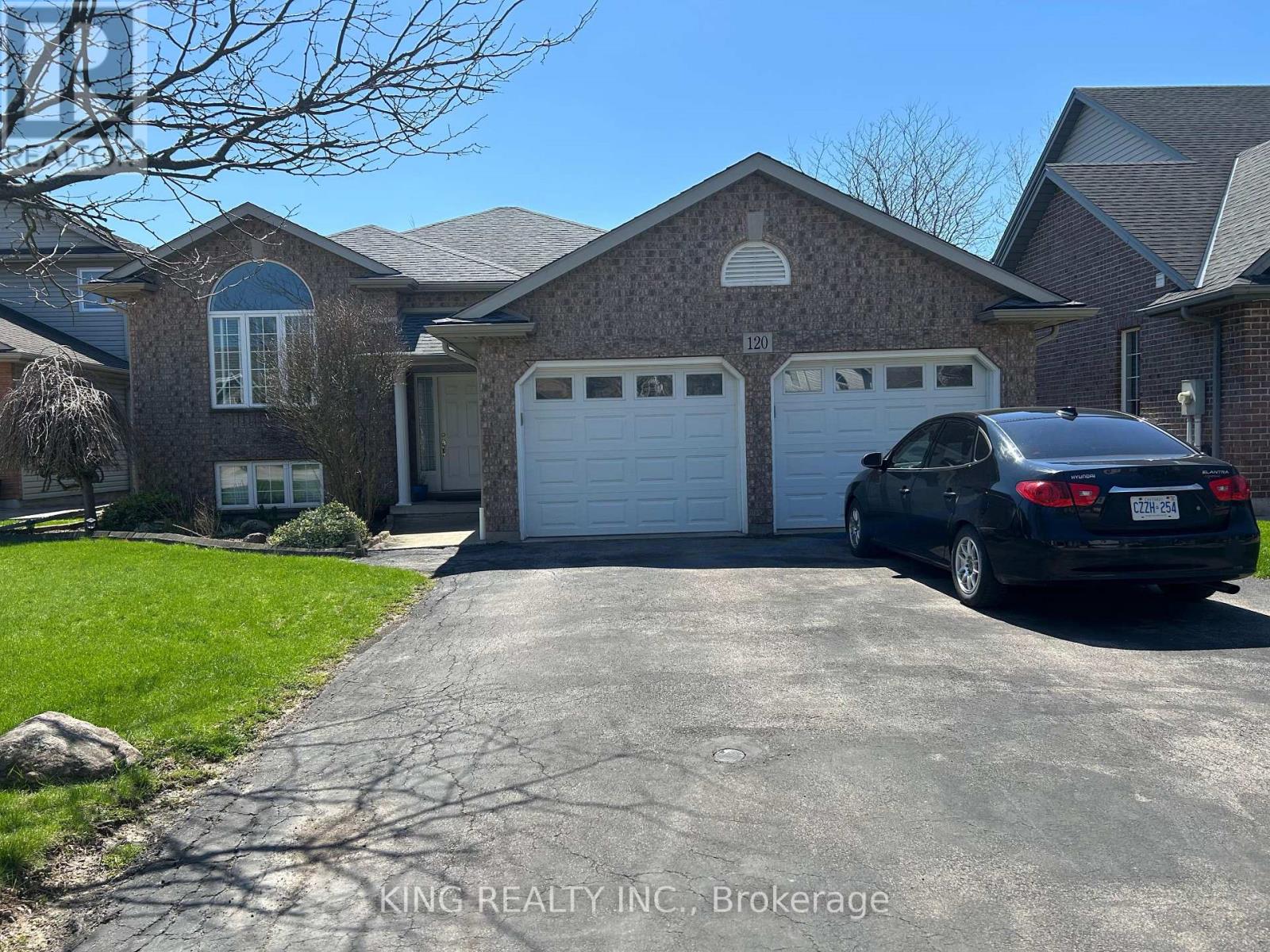 120 REDWOOD COURT, Welland, Ontario