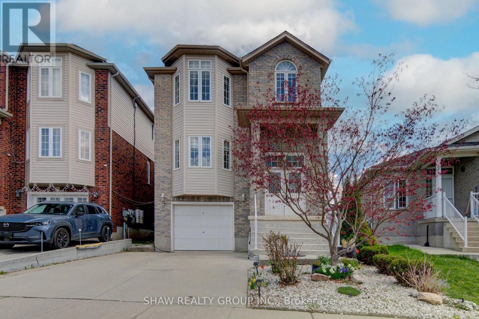 32 Lena Crescent, Cambridge, Ontario  N1R 8P4 - Photo 2 - X13117914