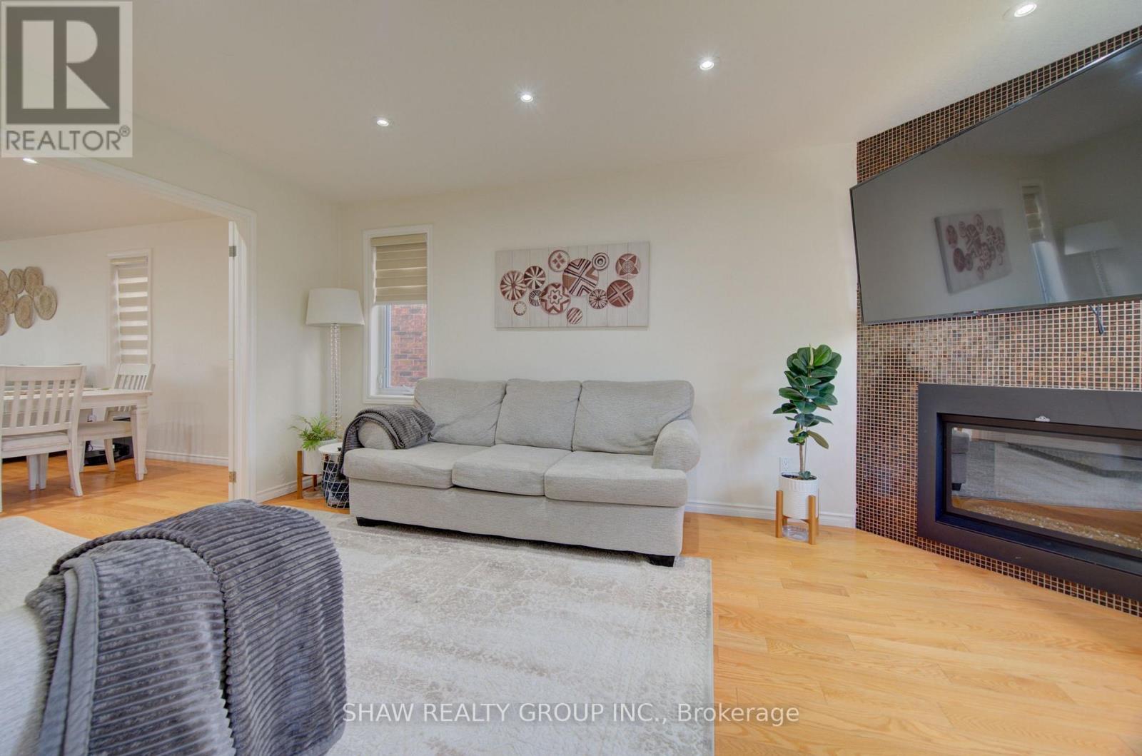 32 Lena Crescent, Cambridge, Ontario  N1R 8P4 - Photo 23 - X13117914