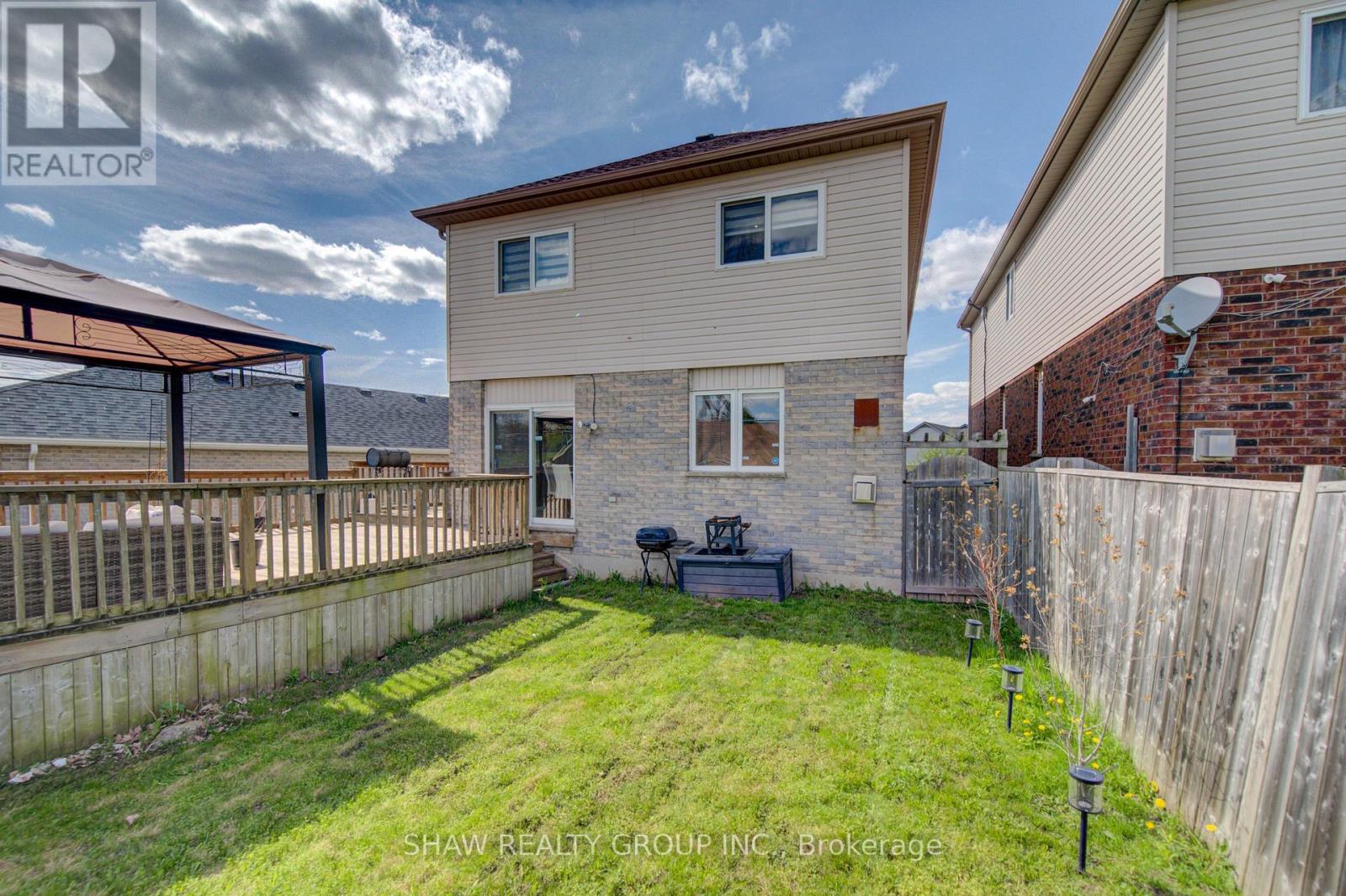 32 Lena Crescent, Cambridge, Ontario  N1R 8P4 - Photo 42 - X13117914