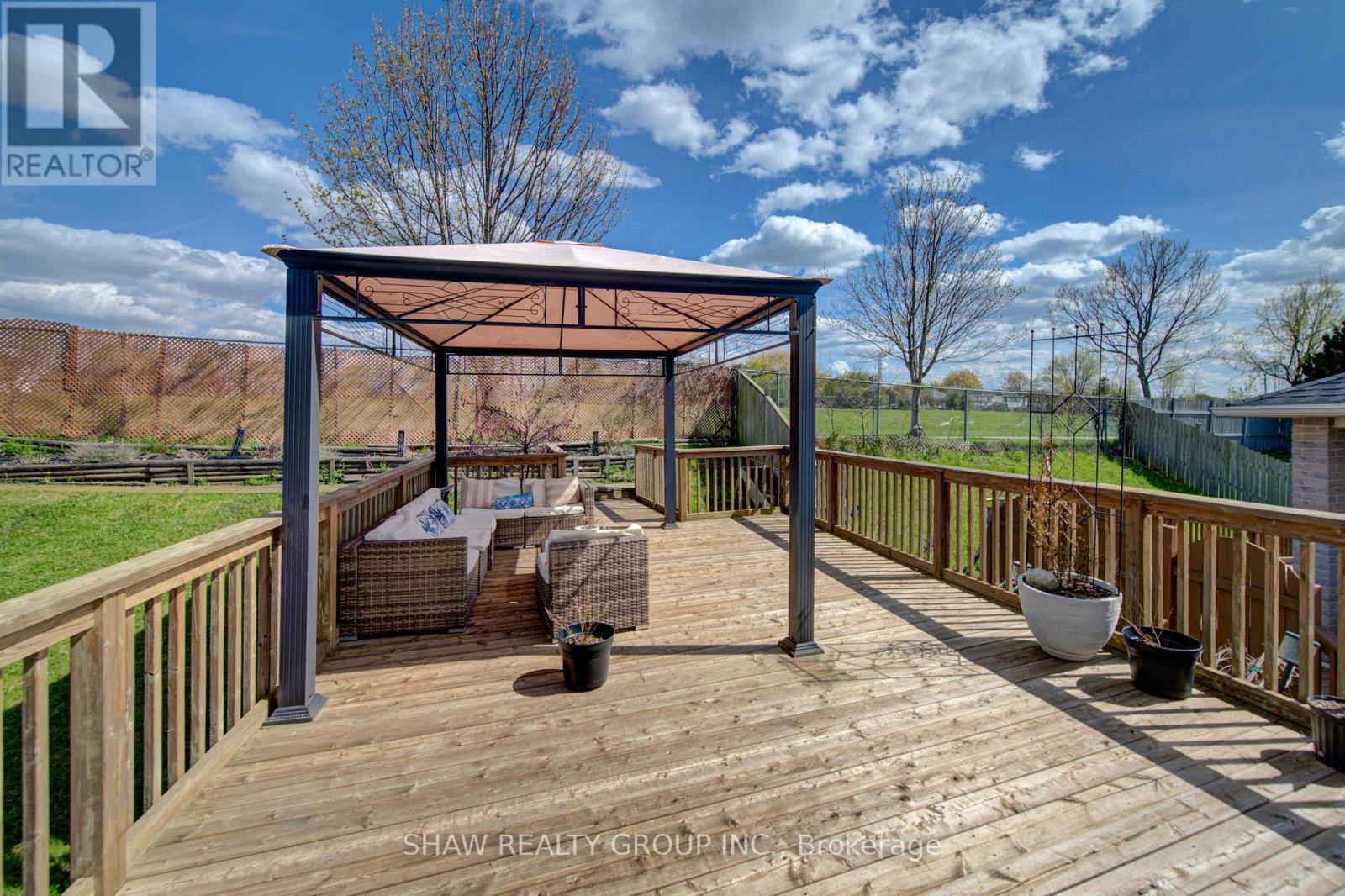 32 Lena Crescent, Cambridge, Ontario  N1R 8P4 - Photo 47 - X13117914