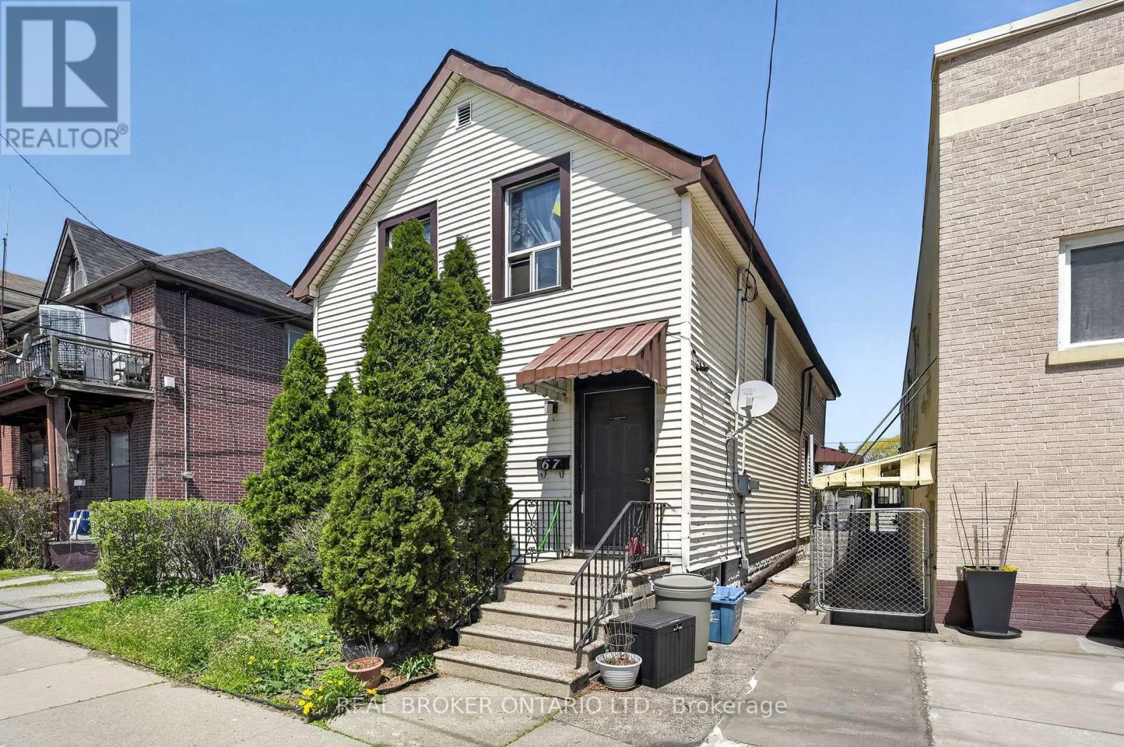 67 Princess Street, Hamilton, Ontario  L8L 3K8 - Photo 2 - X13117954