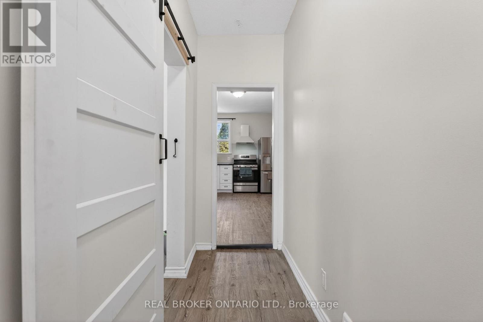 67 Princess Street, Hamilton, Ontario  L8L 3K8 - Photo 3 - X13117954