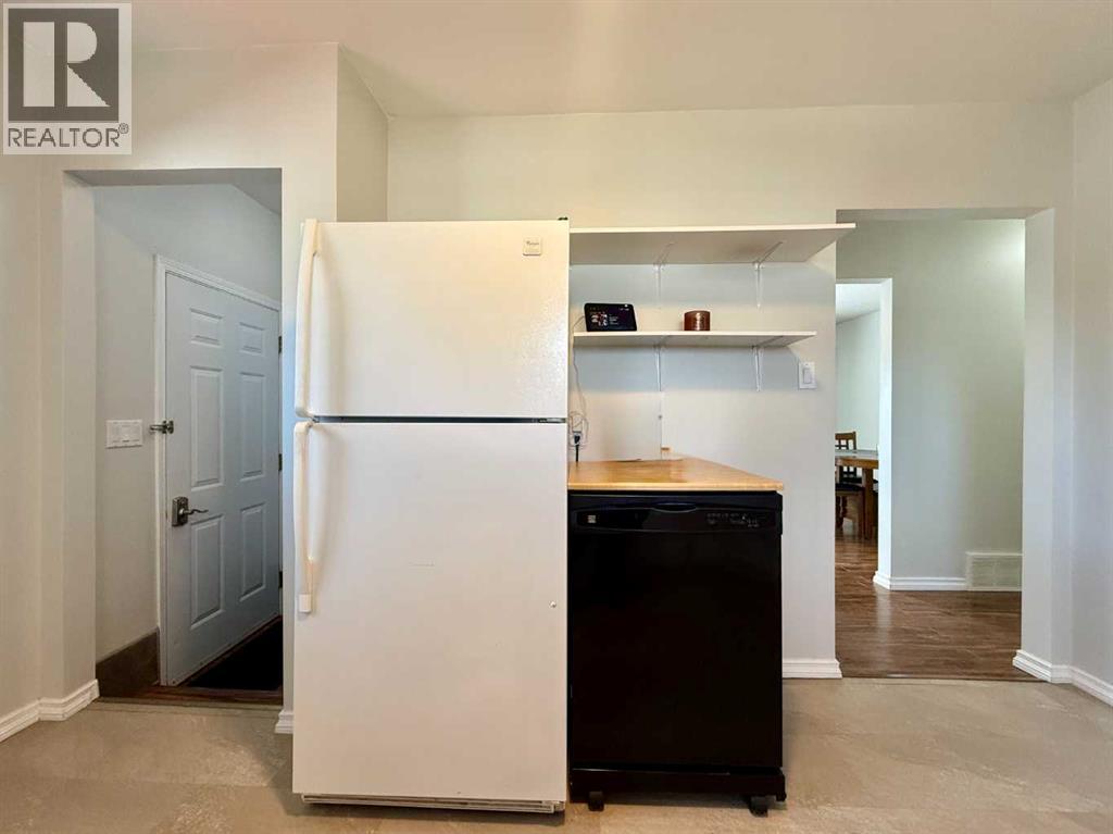 Lorem Ipsum, Wainwright, Alberta  T9W  - Photo 3 - DEMO29696052