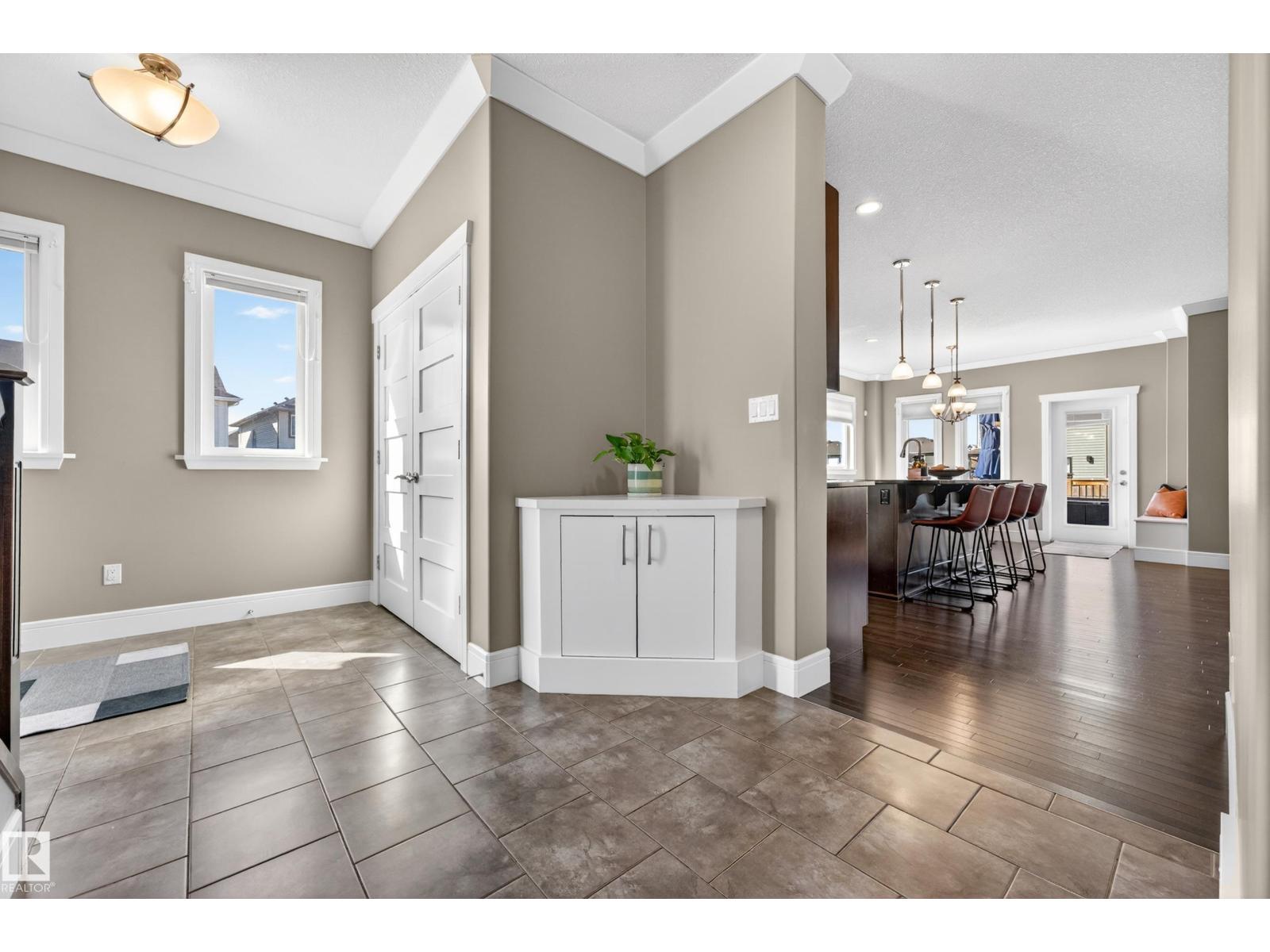 530 174a St Sw, Edmonton, Alberta  T6W 2A6 - Photo 6 - E4487197