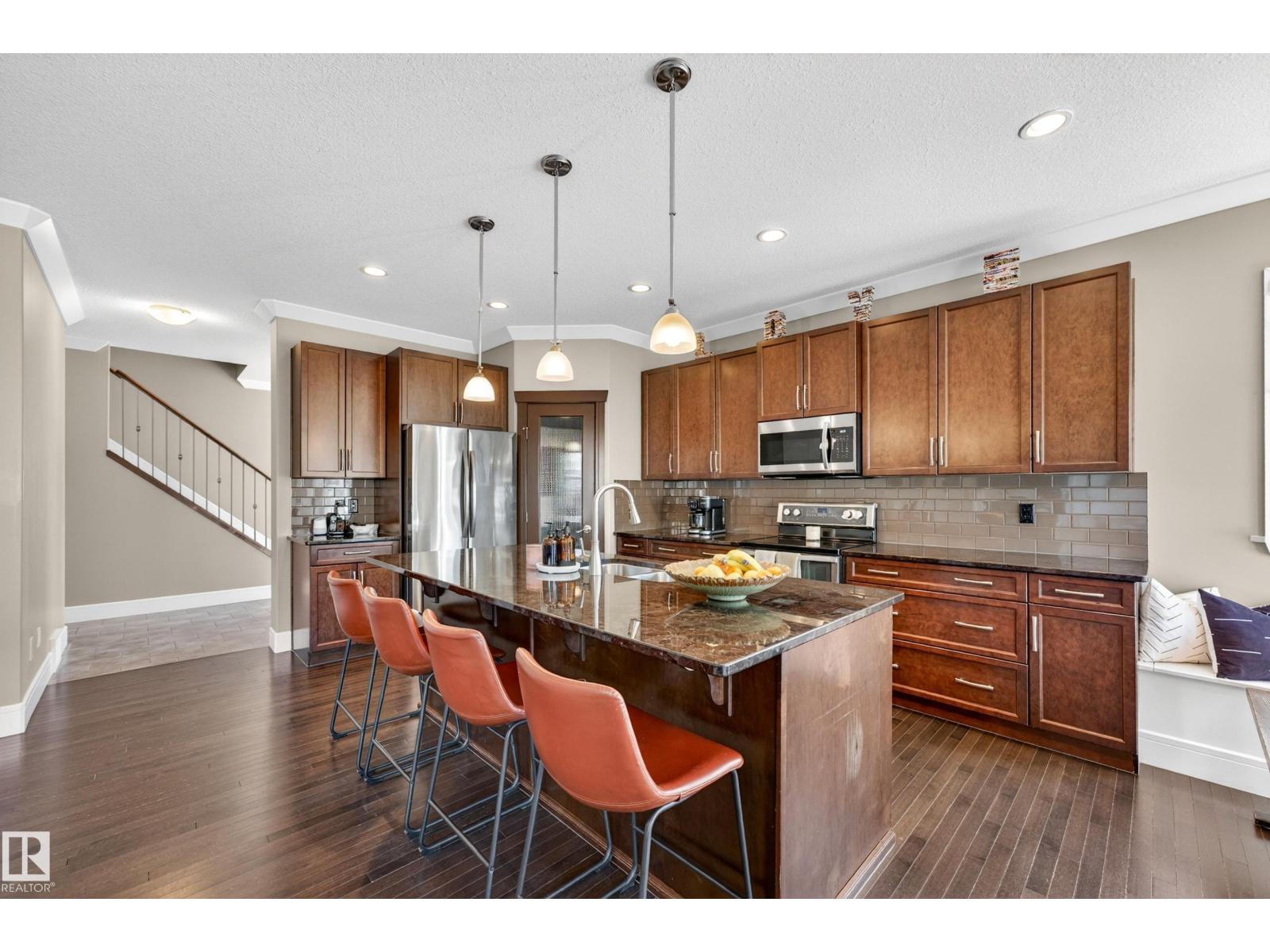 530 174a St Sw, Edmonton, Alberta  T6W 2A6 - Photo 9 - E4487197