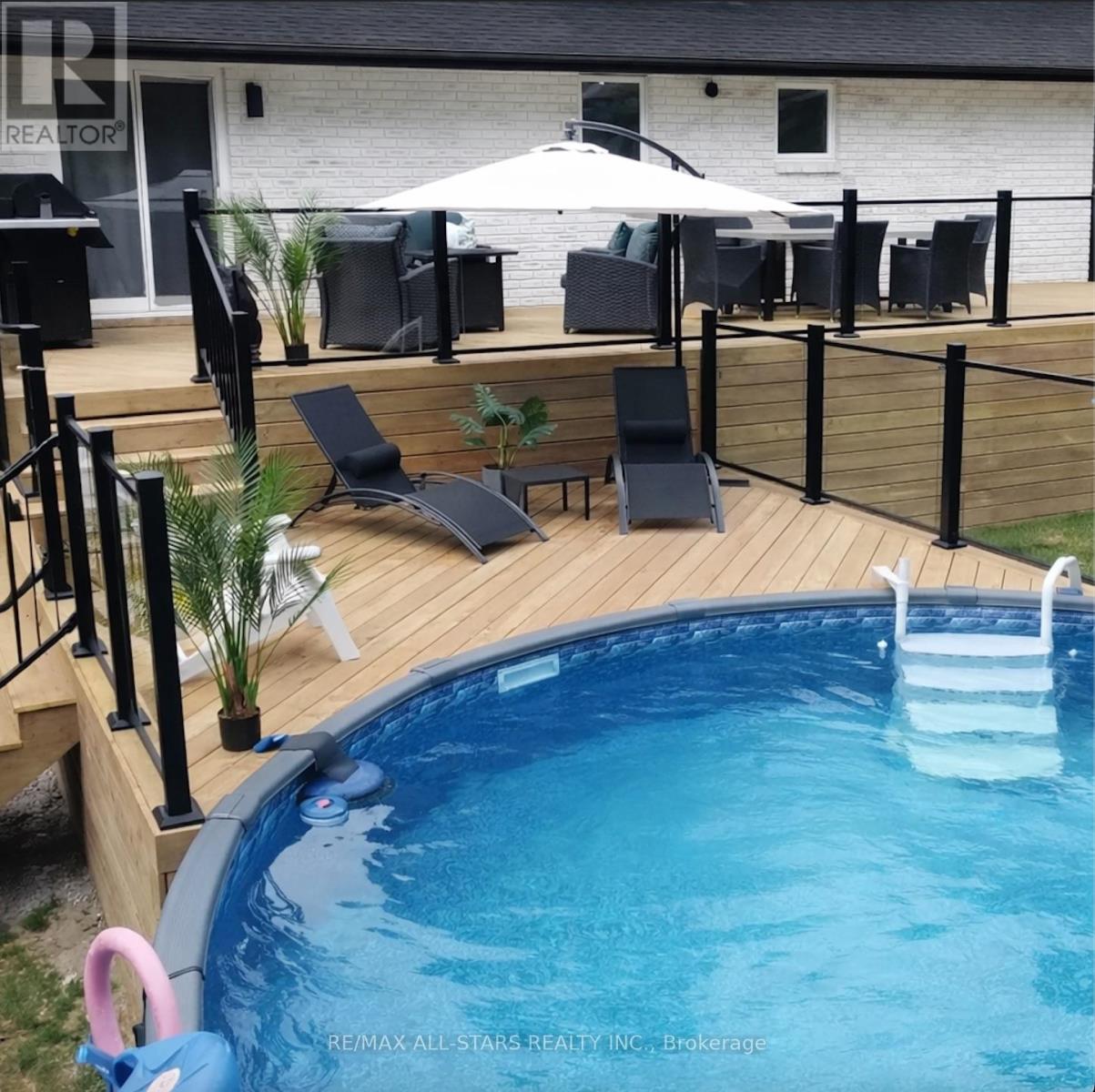 127 Pinecrest Road, Georgina, Ontario  L0E 1N0 - Photo 8 - N13109068