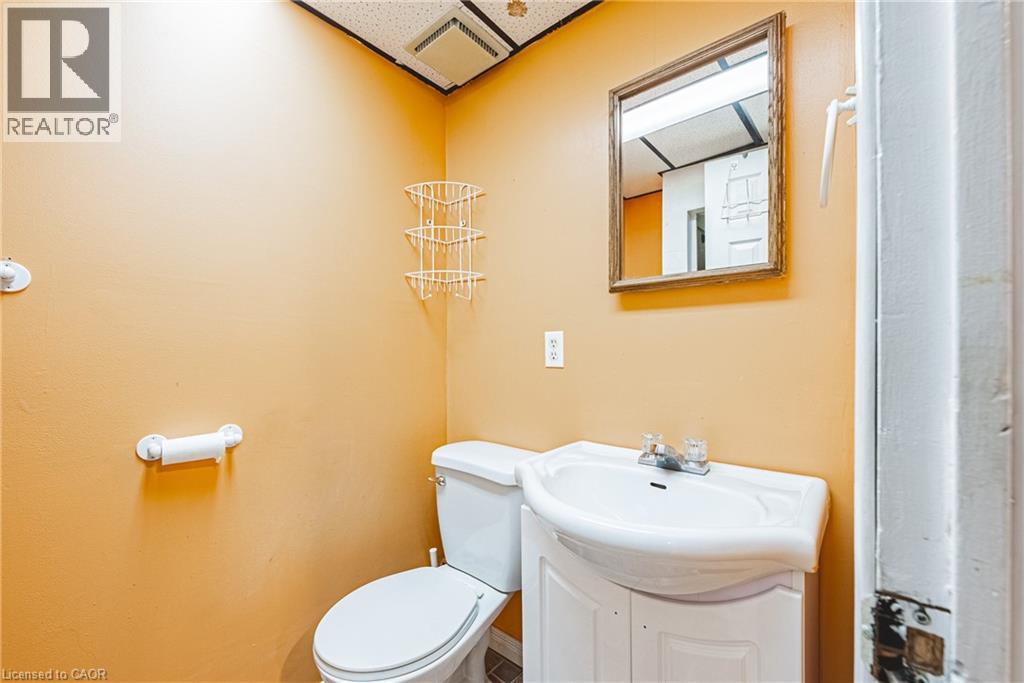 1576 Newlands Crescent Unit# 60, Burlington, Ontario  L7M 1V6 - Photo 29 - 40818838