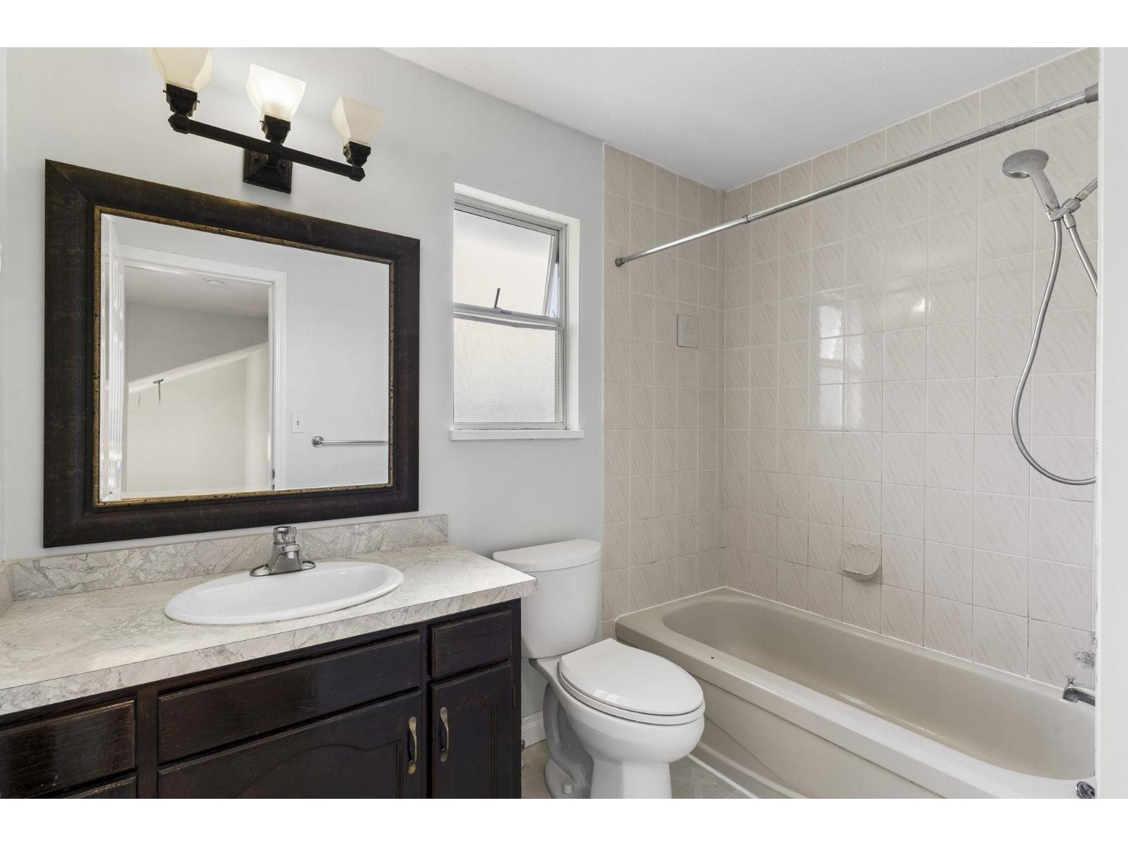 33480 Blueberry Drive, Mission, British Columbia  V2V 6E7 - Photo 26 - R3121715