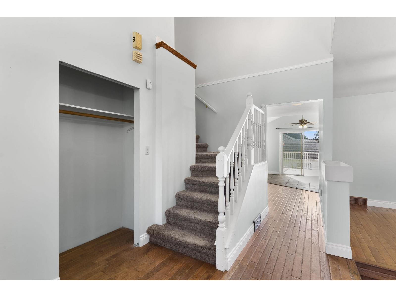 33480 Blueberry Drive, Mission, British Columbia  V2V 6E7 - Photo 15 - R3121715