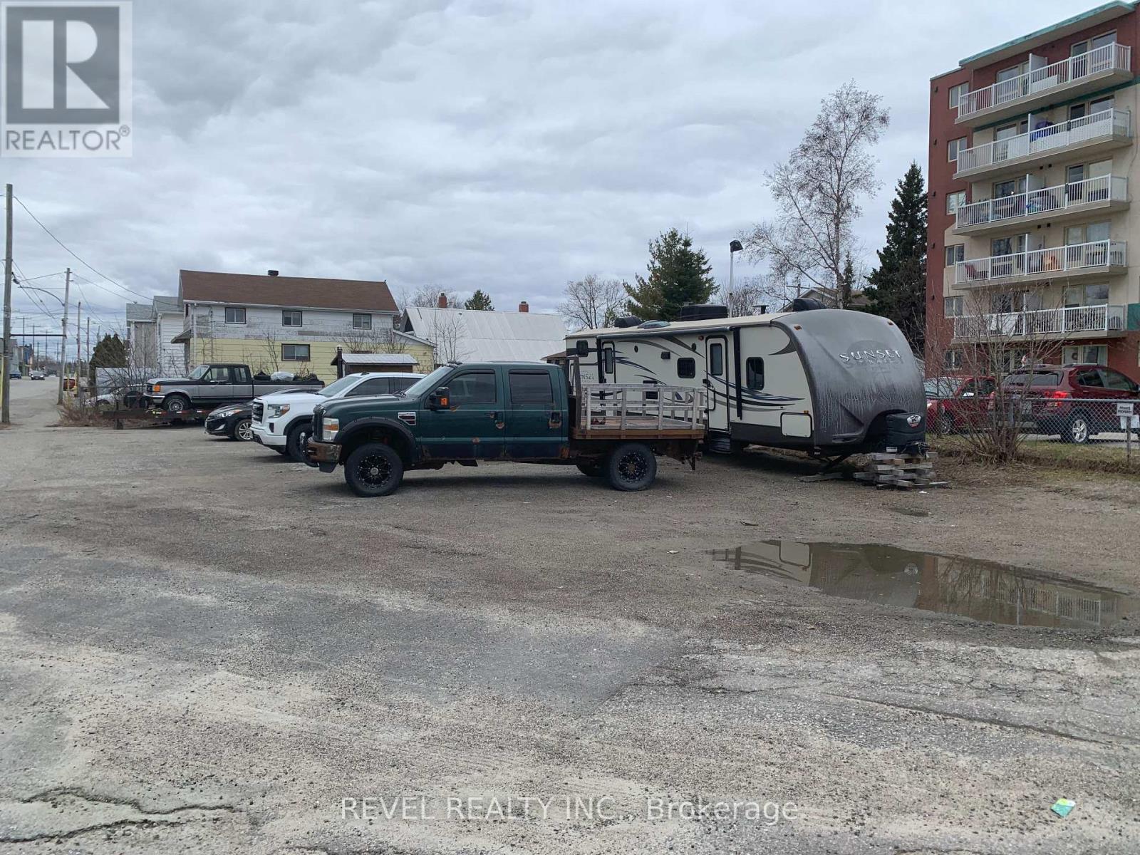 151 Bruce Avenue, Timmins, Ontario  P0N 1H0 - Photo 2 - T12762218