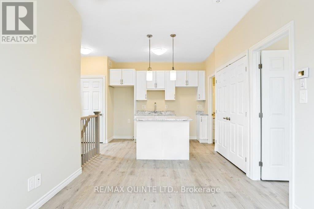 74b Riverstone Way, Belleville, Ontario  K8N 0S6 - Photo 7 - X13118092