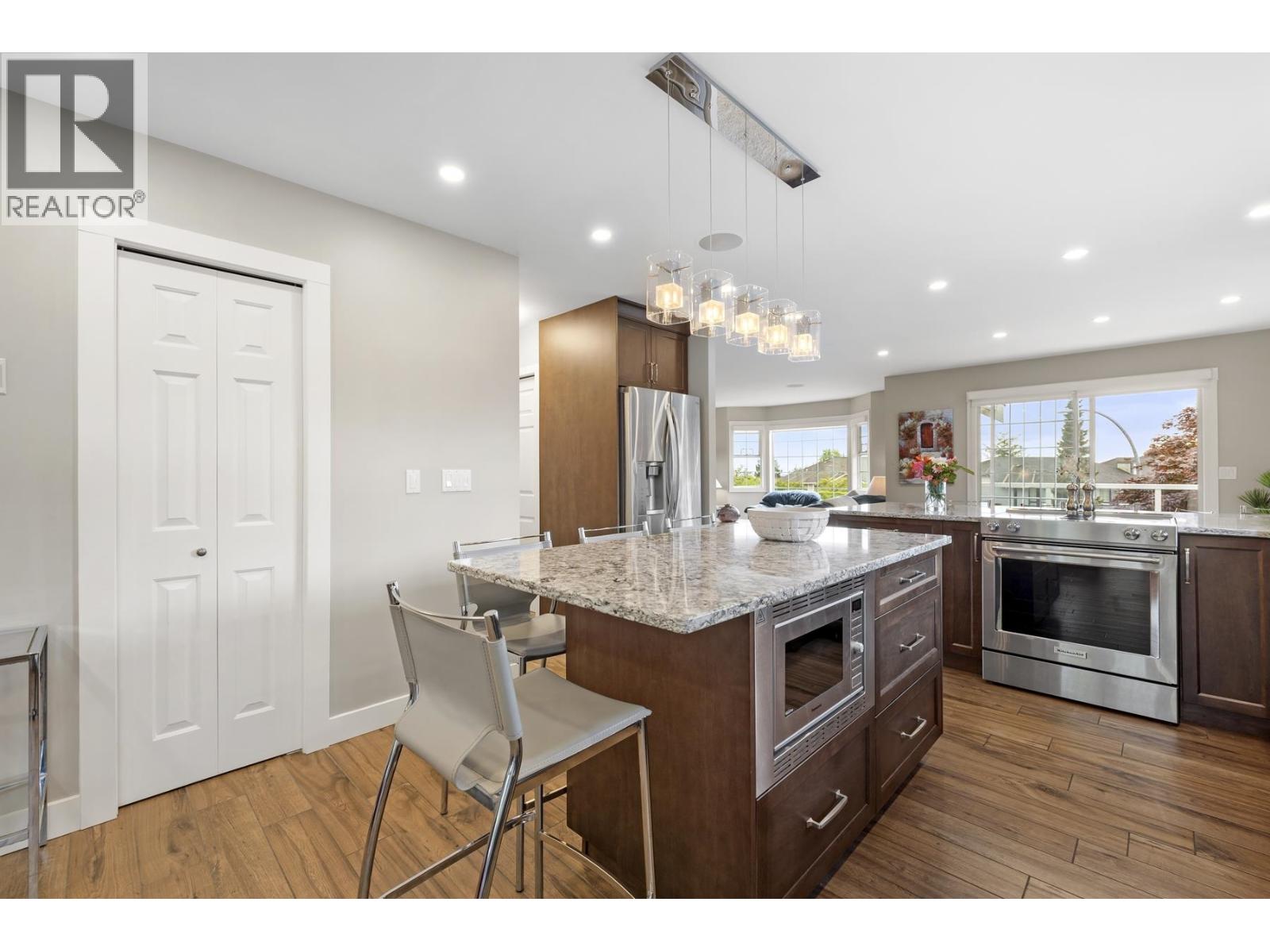 1255 Kensington Place, Port Coquitlam, British Columbia  V3C 5N9 - Photo 4 - R3121979