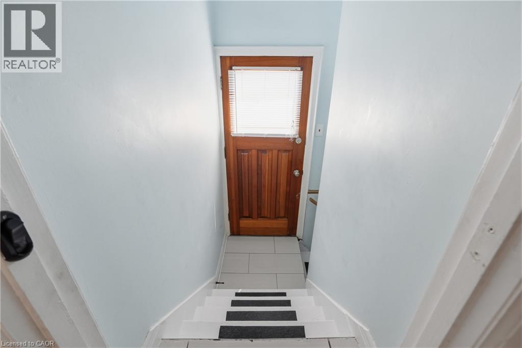 115 Empress Avenue, Hamilton, Ontario  L9A 1M5 - Photo 16 - 40827626