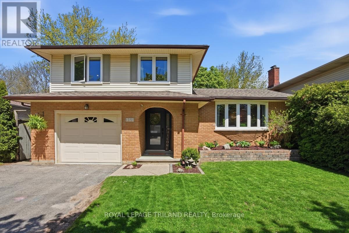 255 HIGHVIEW CRESCENT, London South, Ontario