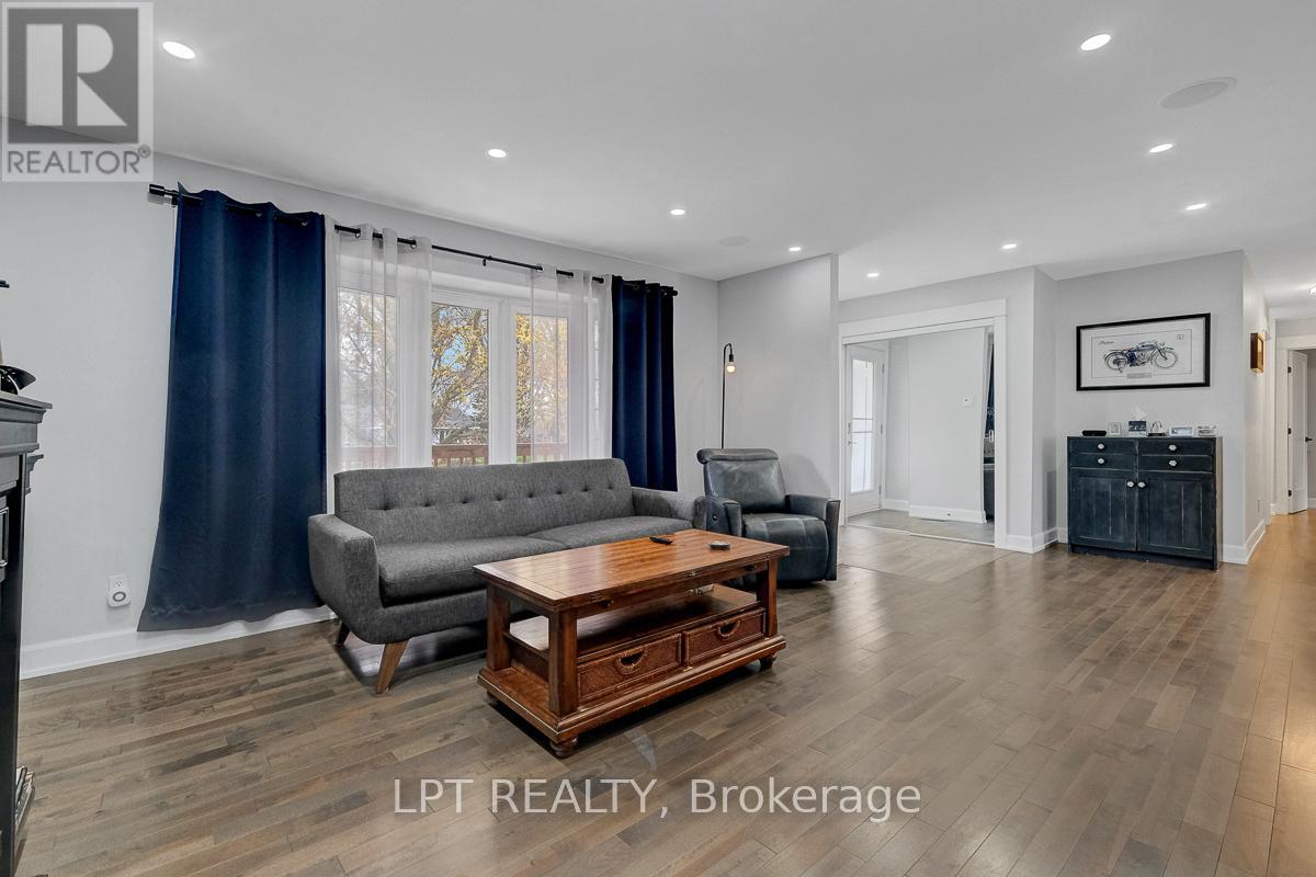 17 George Street, Russell, Ontario K4R 1B9 - Photo 3 - X13118144