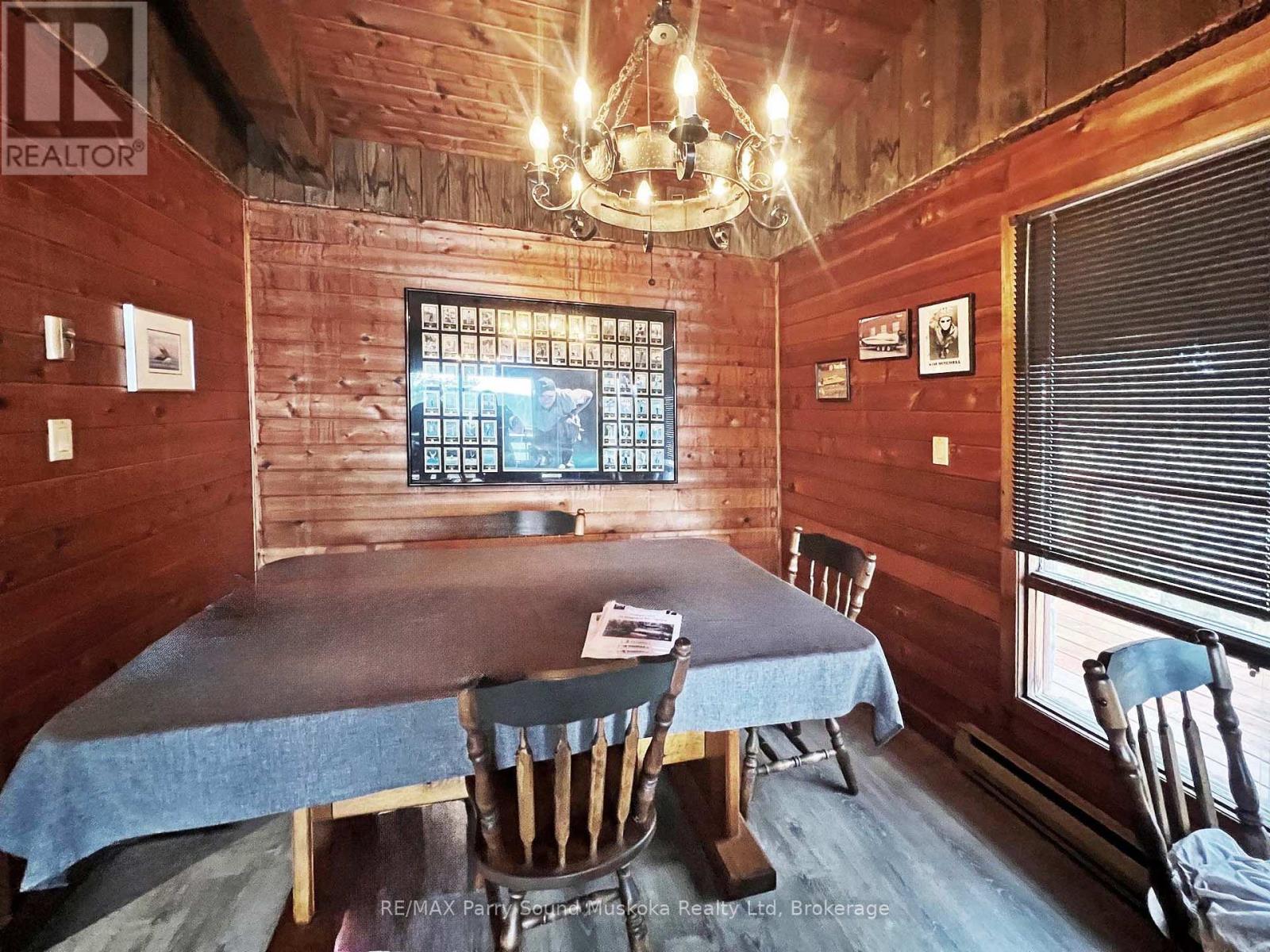 45 Ridgeway Drive, Carling, Ontario  P0G 1G0 - Photo 11 - X12888708