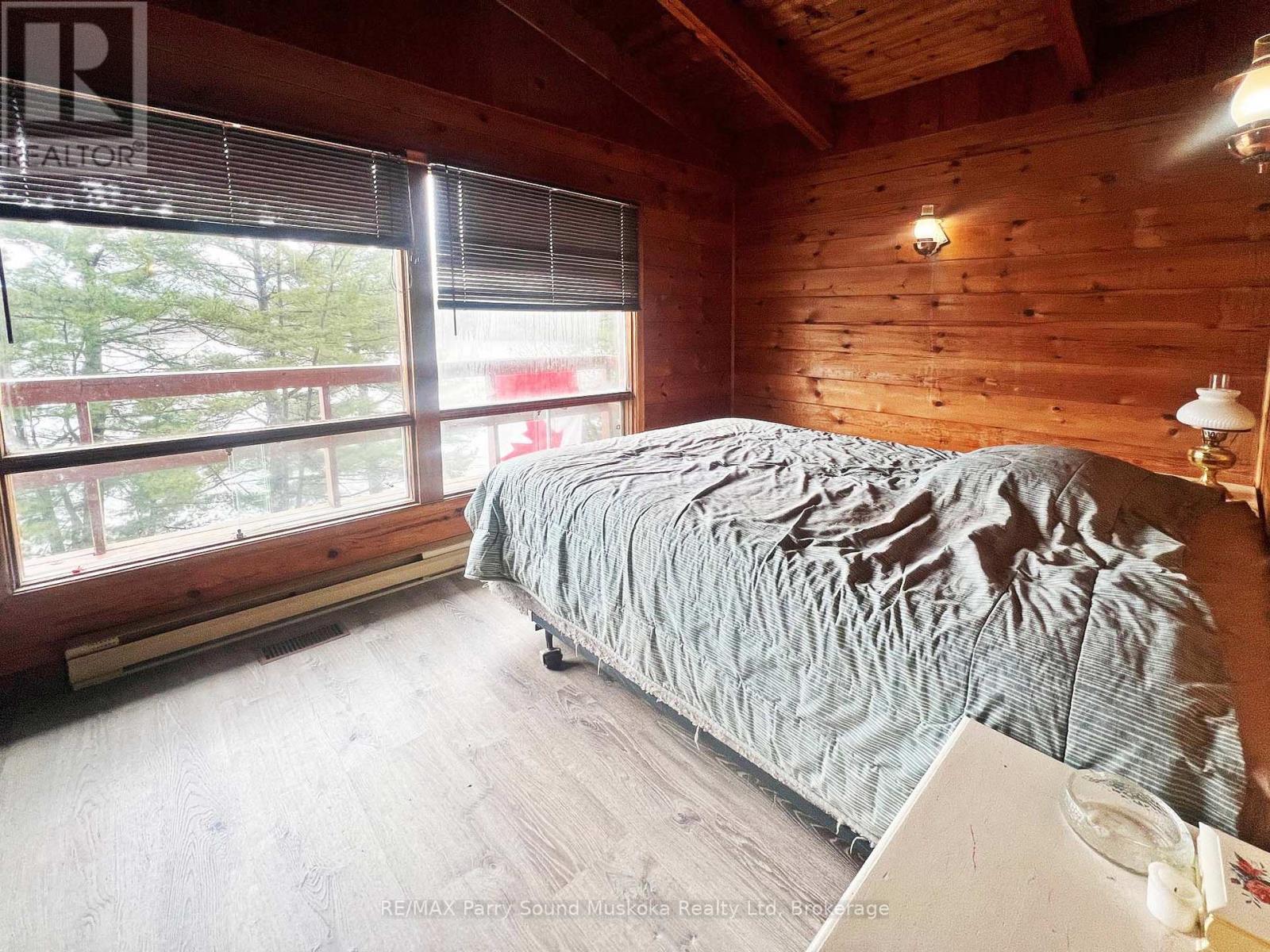 45 Ridgeway Drive, Carling, Ontario  P0G 1G0 - Photo 19 - X12888708