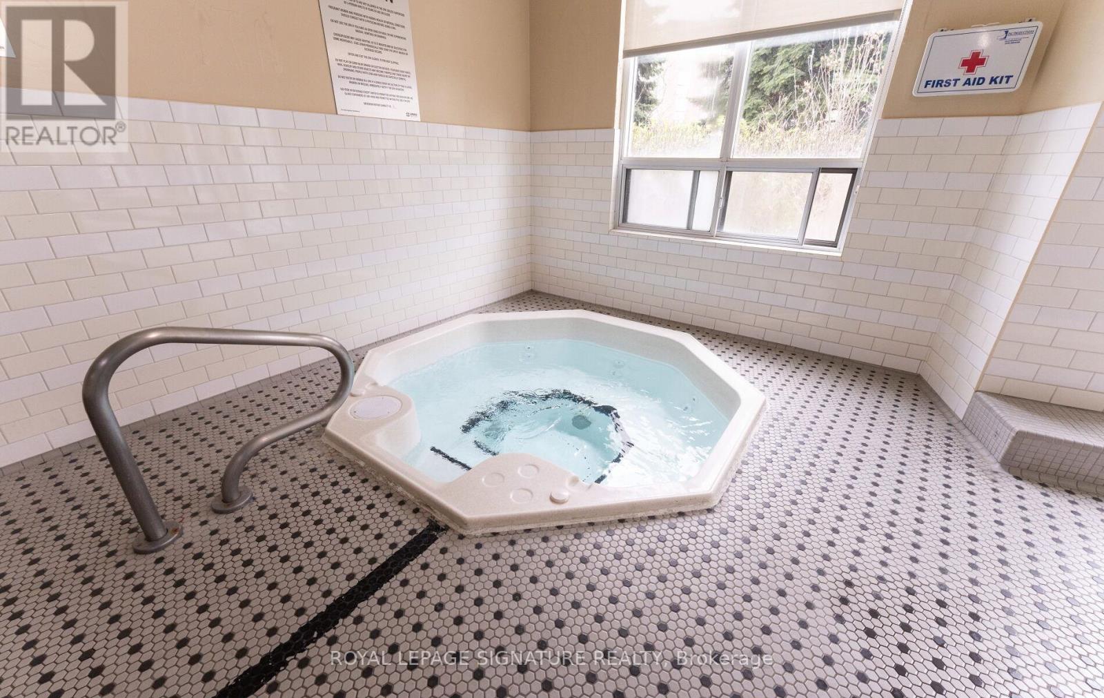 406 - 205 The Donway W, Toronto, Ontario  M3H 3S5 - Photo 45 - C13116024