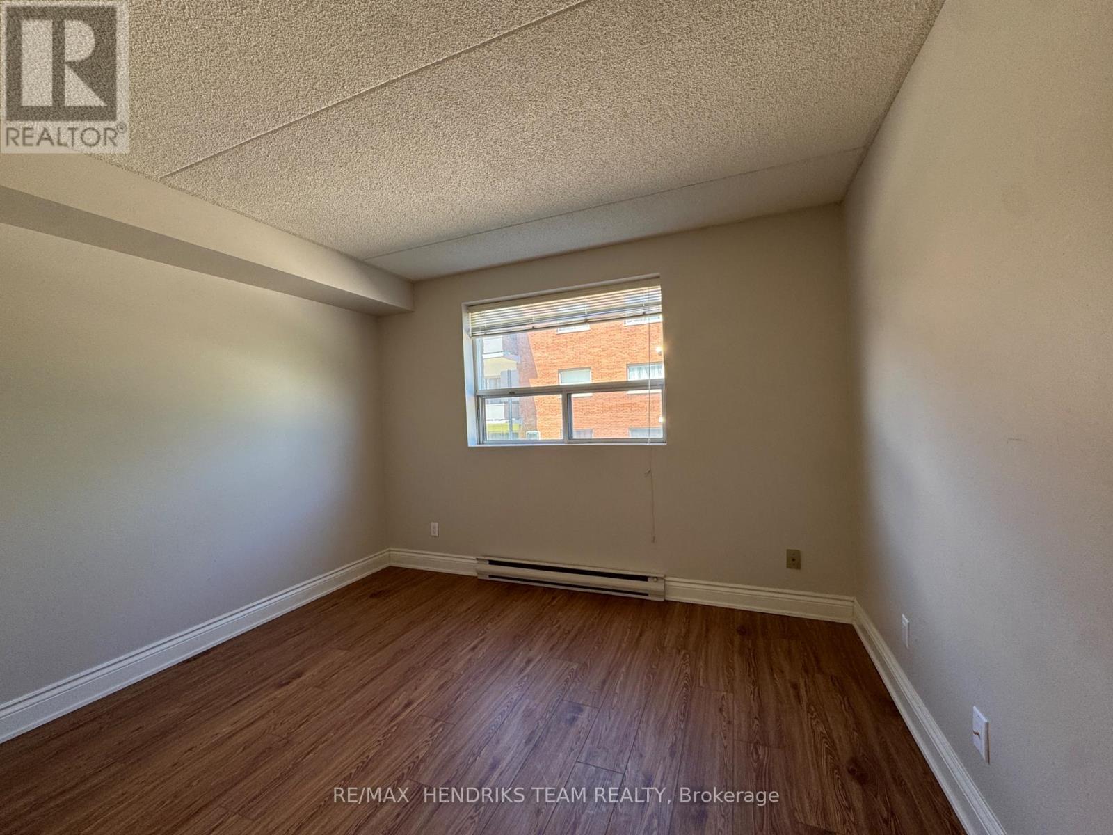 111 - 16 Capner Street, St. Catharines, Ontario  L2P 3X4 - Photo 10 - X13118126